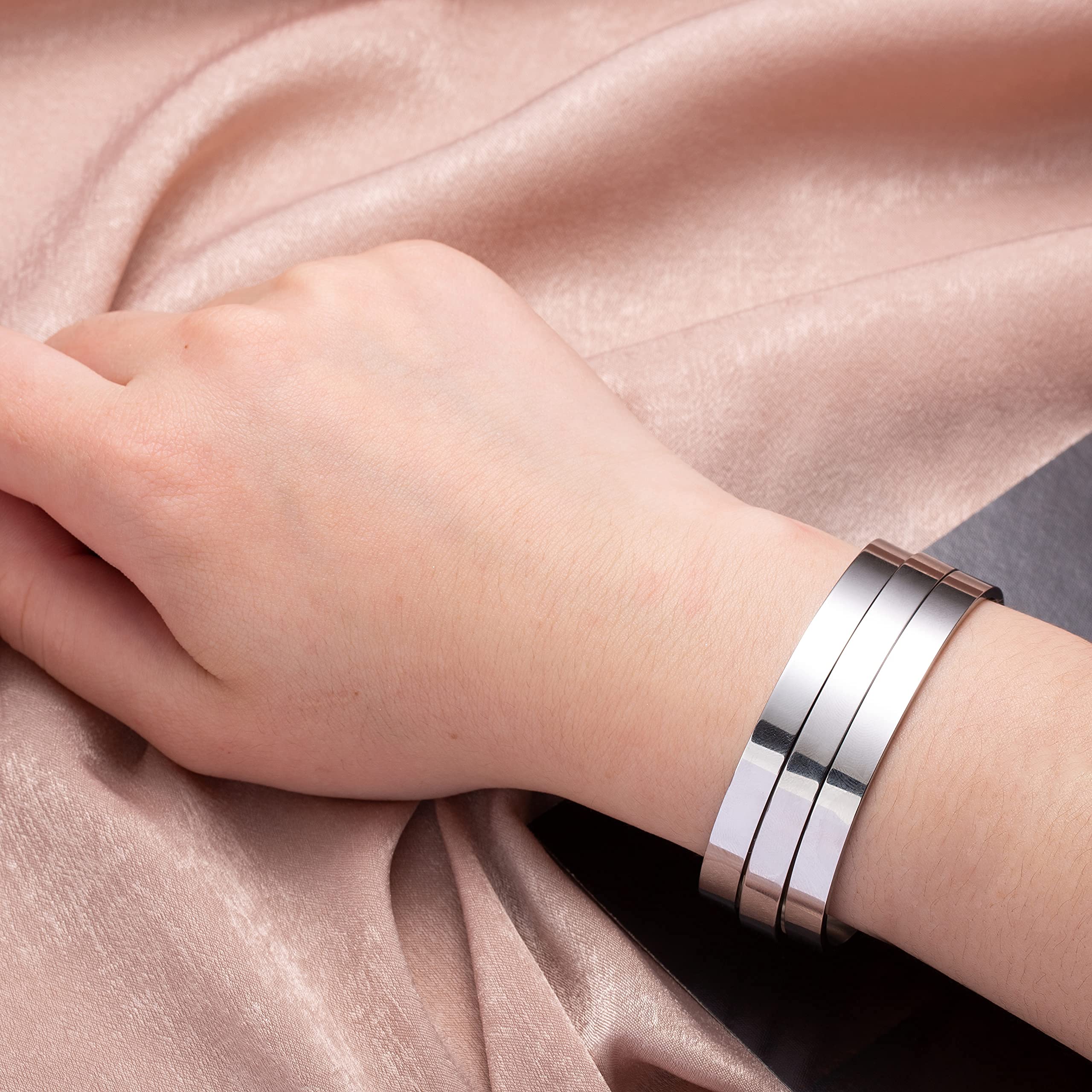 Inspirational Cuff Bracelet for Women - Engraved Motivational Message Bangle - Perfect Christmas & Birthday Gift for Her - Ideal for Daily Wear, Special Occasions & Thoughtful Gifting