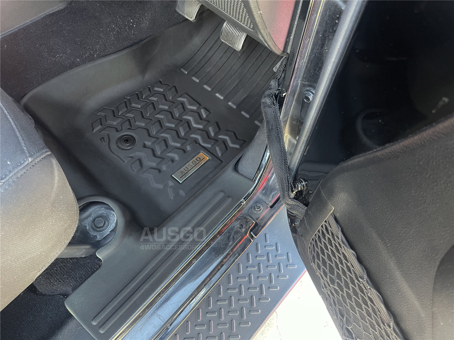 5D Custom Fit Car Floor Mats for Jeep Wrangler JK Series 2-Door (2007-2018) - Front Row 2-Piece Set - All-Weather Protection & Easy Cleaning - Perfect for Off-Roading, Camping & Daily Driving