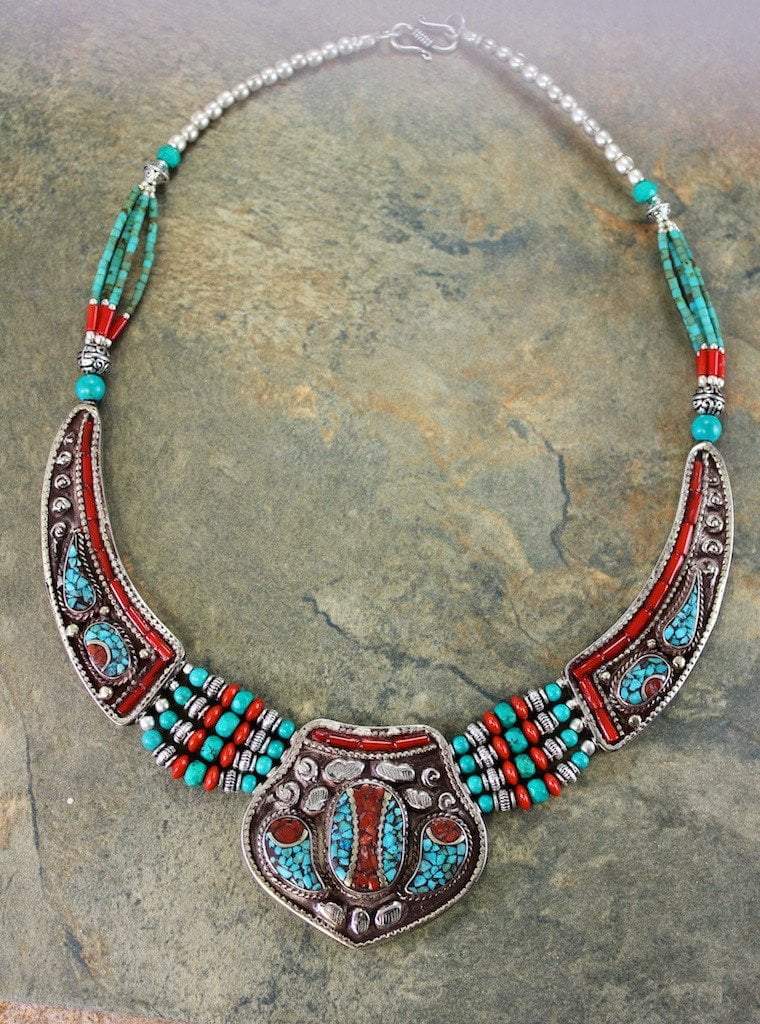 Exquisite Karma Dolma Necklace - Tibetan Buddhist Pendant for Meditation & Spiritual Protection - Perfect for Yoga, Mindfulness & Gift Giving