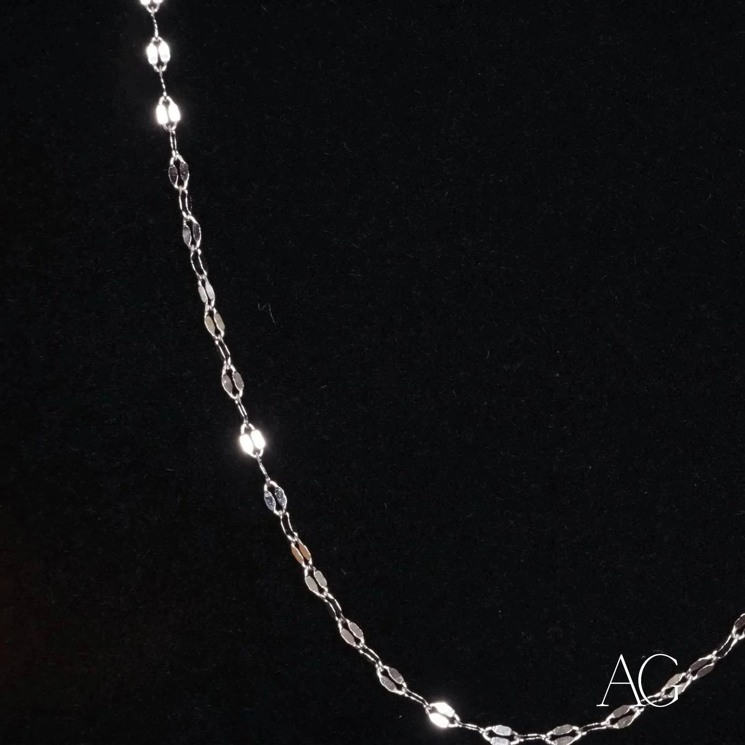 18K White Gold Chain Necklace - Elegant 17.5 Inch Luxury Jewelry for Women - Perfect for Weddings, Anniversaries & Special Occasions
