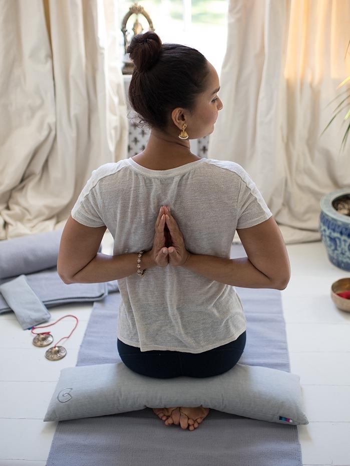 Organic Cotton Pranayama Yoga Pillow Set of 10 - Eco-Friendly Meditation Cushion for Yoga, Breathing Exercises & Relaxation at Home or Studio