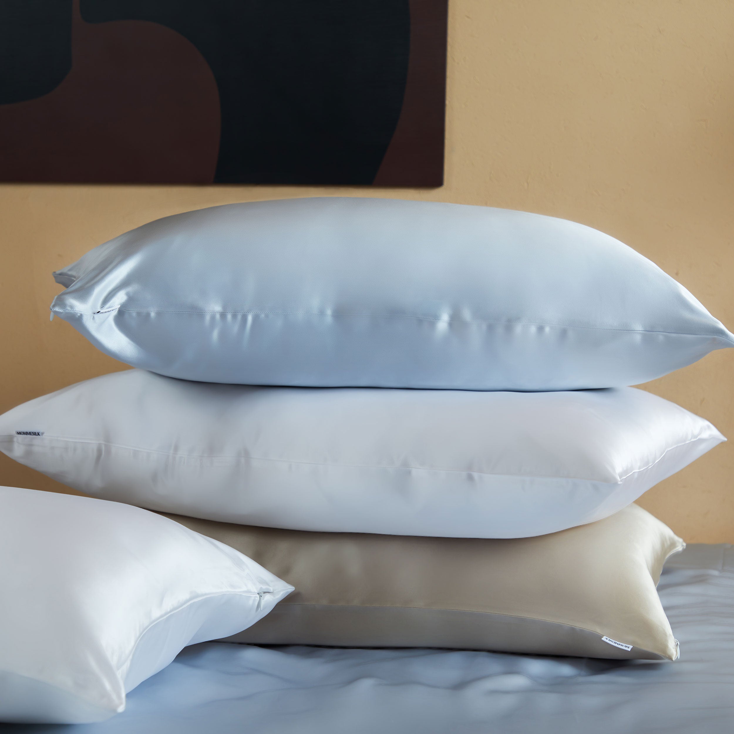 22 Momme 100% Pure Mulberry Silk Pillowcase for Hair & Skin Care - Hypoallergenic & Breathable for a Cool Sleep - Perfect for Bedroom, Travel & Luxury Gift