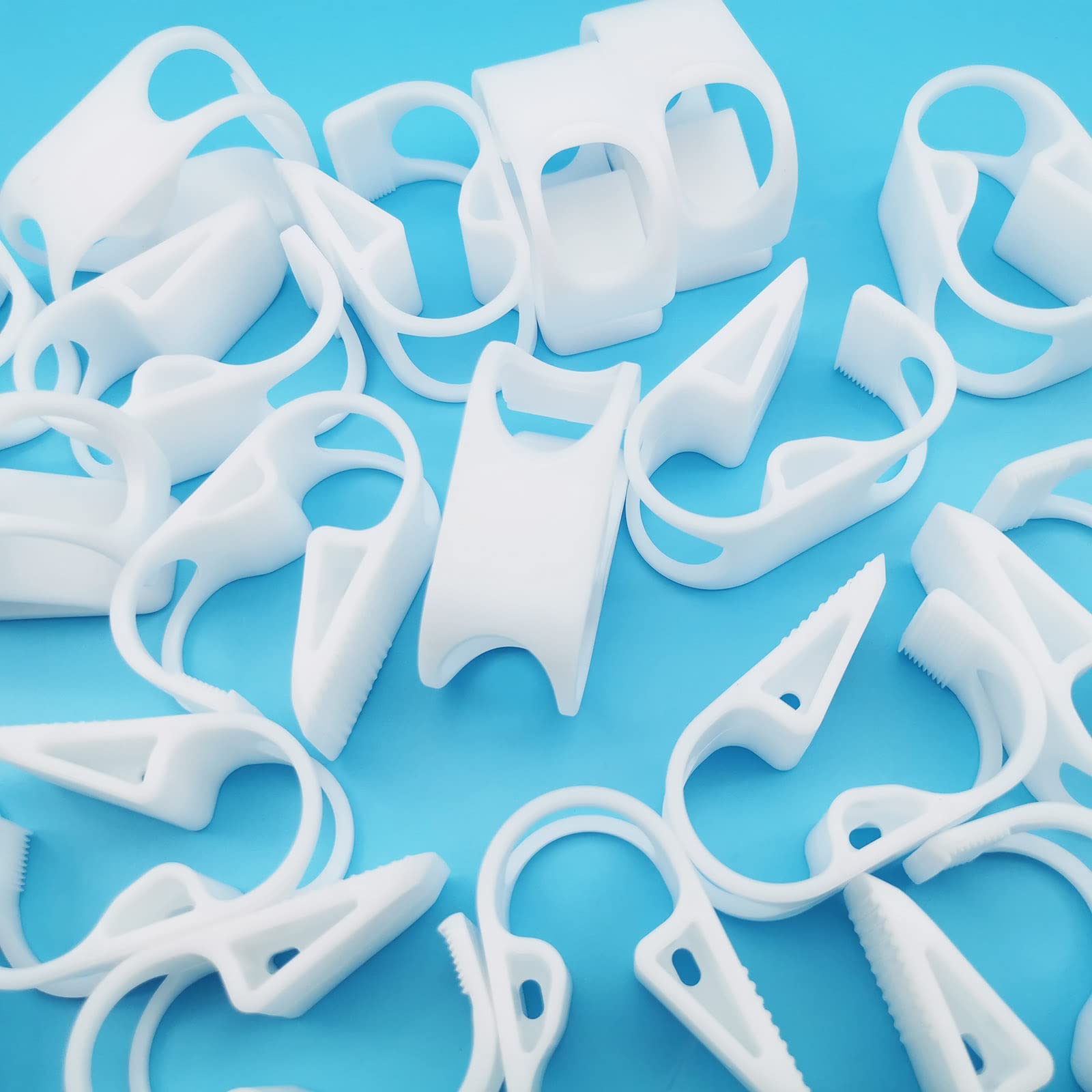 50PC 18-25mm (0.7-1 Inch) Adjustable Plastic Hose Clamps - Heavy Duty Flow Control Pinch Valve Clips for Tubing, Laboratory, Industrial & Garden Use - Perfect for Watering Systems, IV Lines & Fluid Transfer