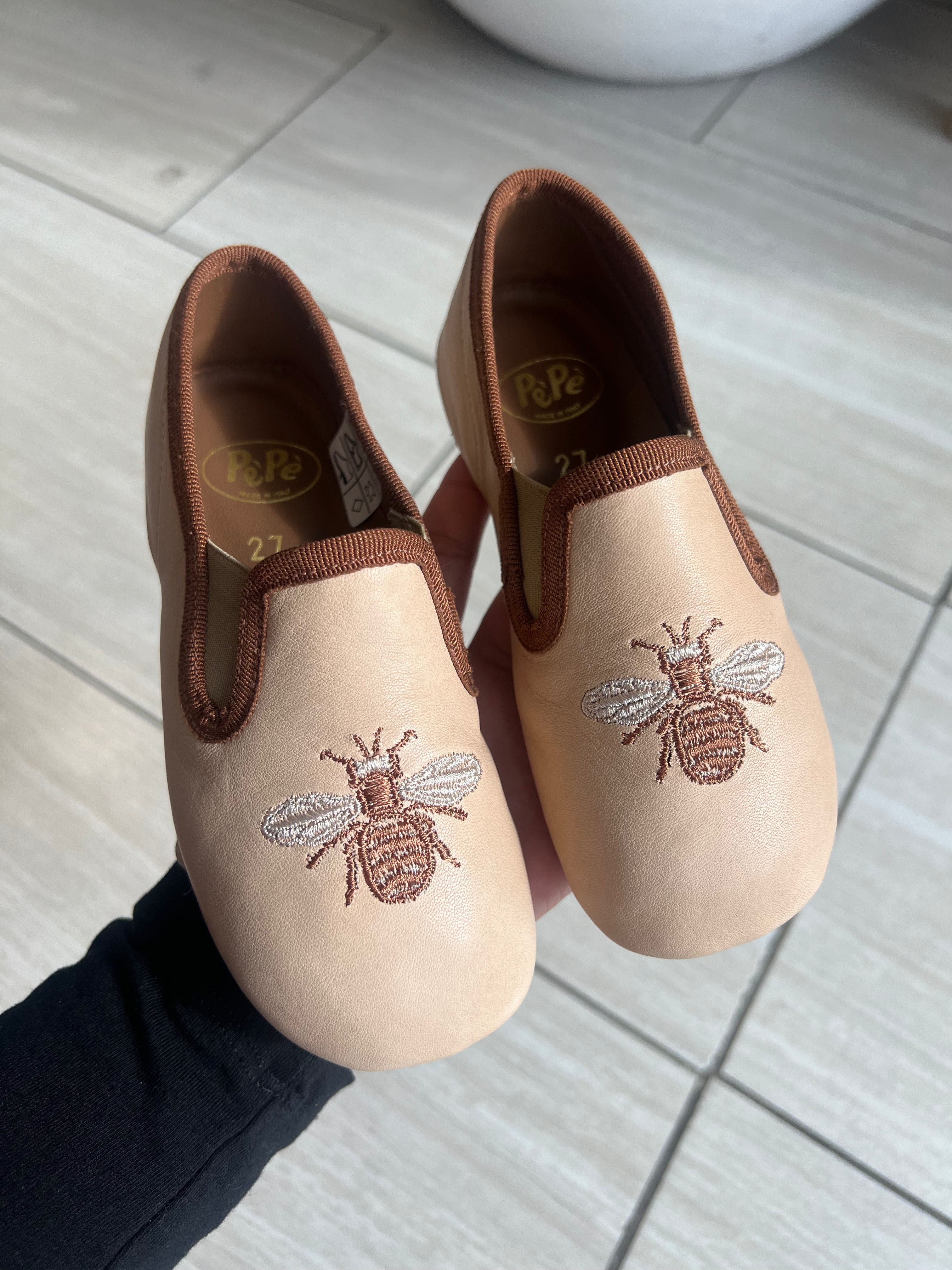 Pepe Beige Bee Embroidered Slipper Loafers - Comfortable Casual Shoes for Women, Home & Outdoor Wear