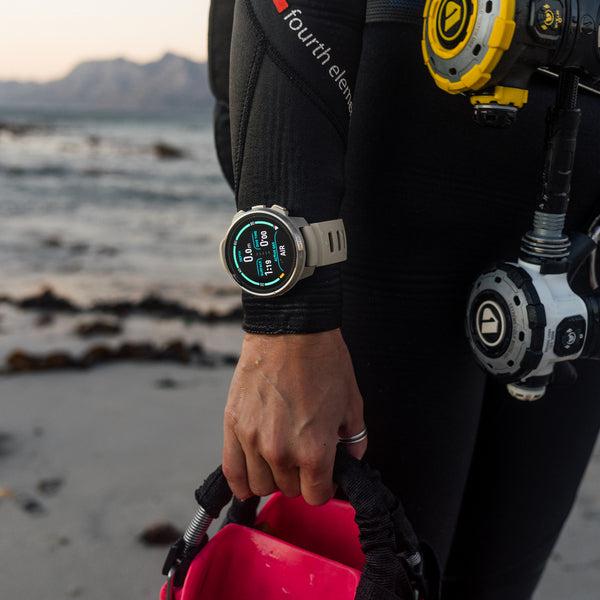 Suunto Ocean Dive Computer - Professional Scuba Diving Watch with Depth Gauge & GPS for Underwater Exploration | Perfect for Deep Sea Diving, Snorkeling & Marine Adventures