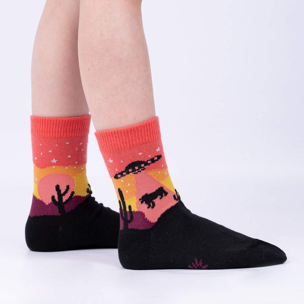 Area 51 Alien UFO Novelty Crew Socks 3-Pack for Teens - Fun Sci-Fi Themed Socks for School, Cosplay & Gift Giving