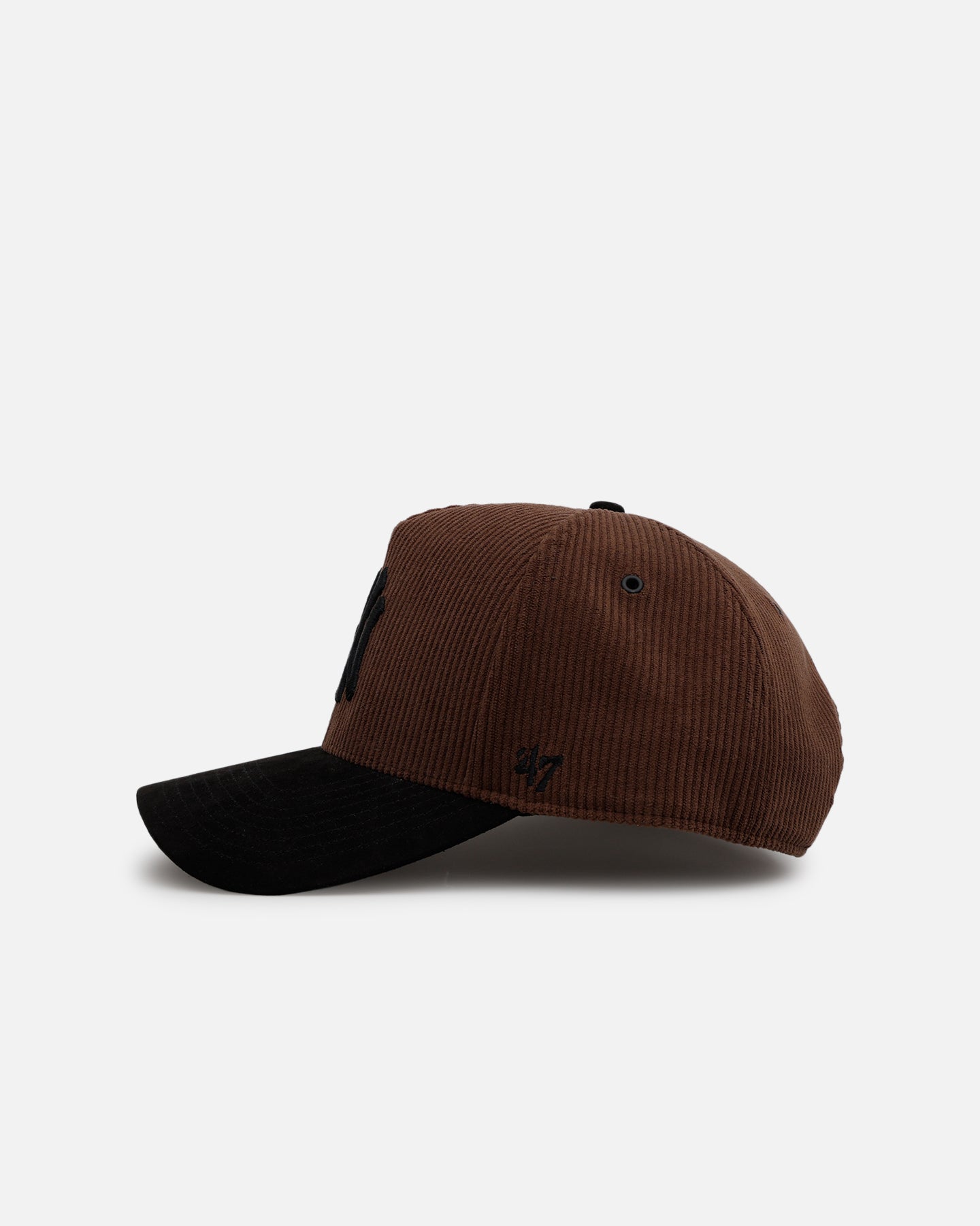 New York Yankees 47 Brand Snapback Hat - Corduroy Adjustable Cap in Brown/Black for Men & Women | Perfect for Baseball Games, Streetwear & Casual Outfits