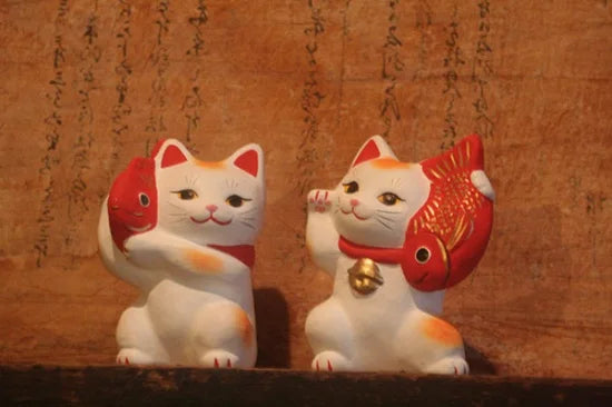 Nagahama Doll Japanese Maneki Neko (Beckoning Cat) White Lucky Cat Figure - Authentic Japanese Fortune Charm for Home & Office Decor