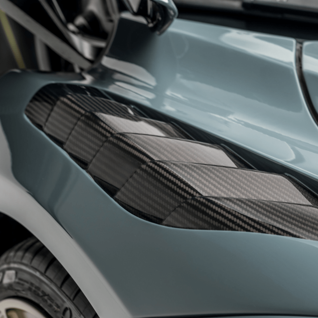 McLaren 720S Coupe Silverstone Edition Carbon Fiber Aero Front Fenders with Integrated Vents - High Performance Upgrade for Track & Street Racing