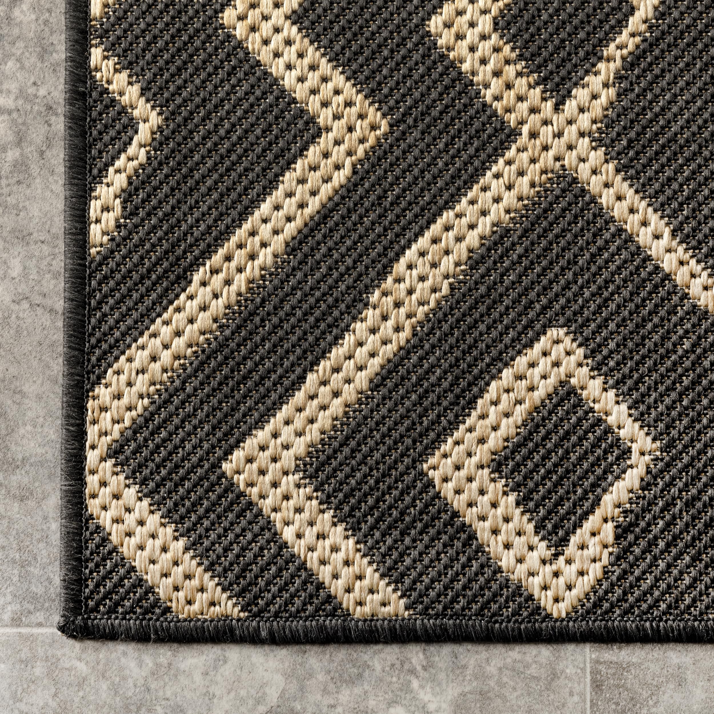 nuLOOM 4' x 6' Outdoor Performance Area Rug - Stain & Weather Resistant - High Traffic Durable - Perfect for Patio, Balcony & Deck - Sammi Charcoal - Ideal for Outdoor Entertaining & Relaxation