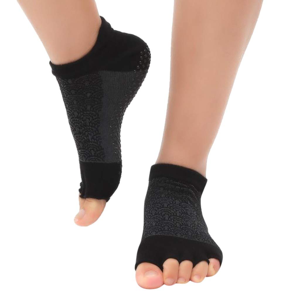 Non-Slip Women's Yoga Socks with Toe Separators - Breathable Ballet Dance Socks for Pilates, Barre & Workouts - Comfortable Grip Socks for Gym, Studio & Home Exercise (Black, One Size)