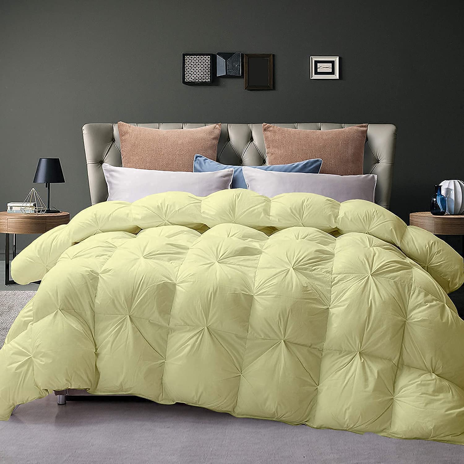Premium All-Season Goose Down Comforter Queen Size - 100% Cotton Cover, 500 GSM Fill Power, Medium Warmth & Ultra Soft - Pinch Pleated Ivory Design for Luxury Bedding | Perfect for Cozy Winter Nights & Year-Round Comfort