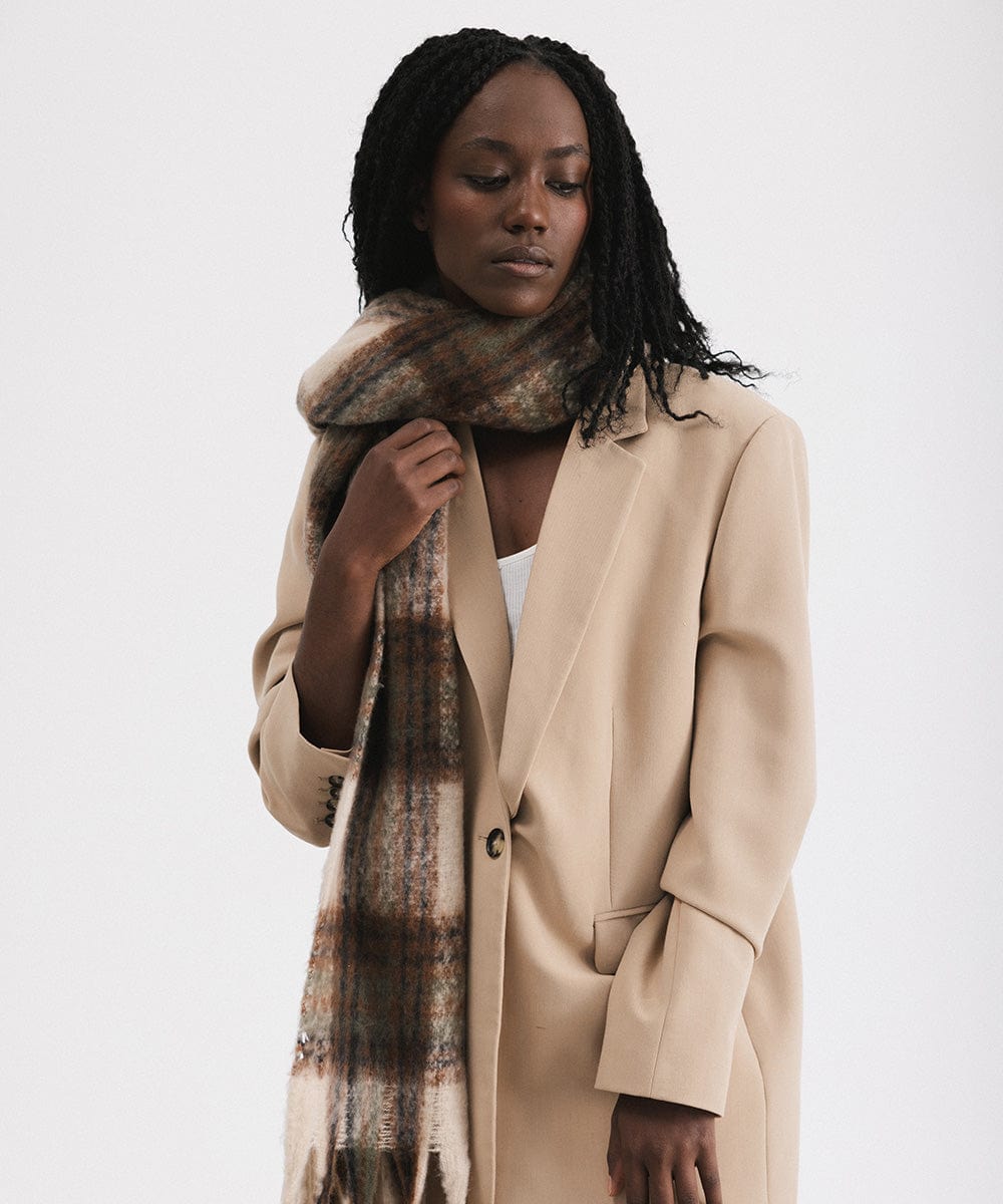 Soft & Chunky Mik Oversized Knit Scarf for Women - Winter Warm Fashion Accessory - Perfect for Cold Weather, Travel & Outdoor Activities