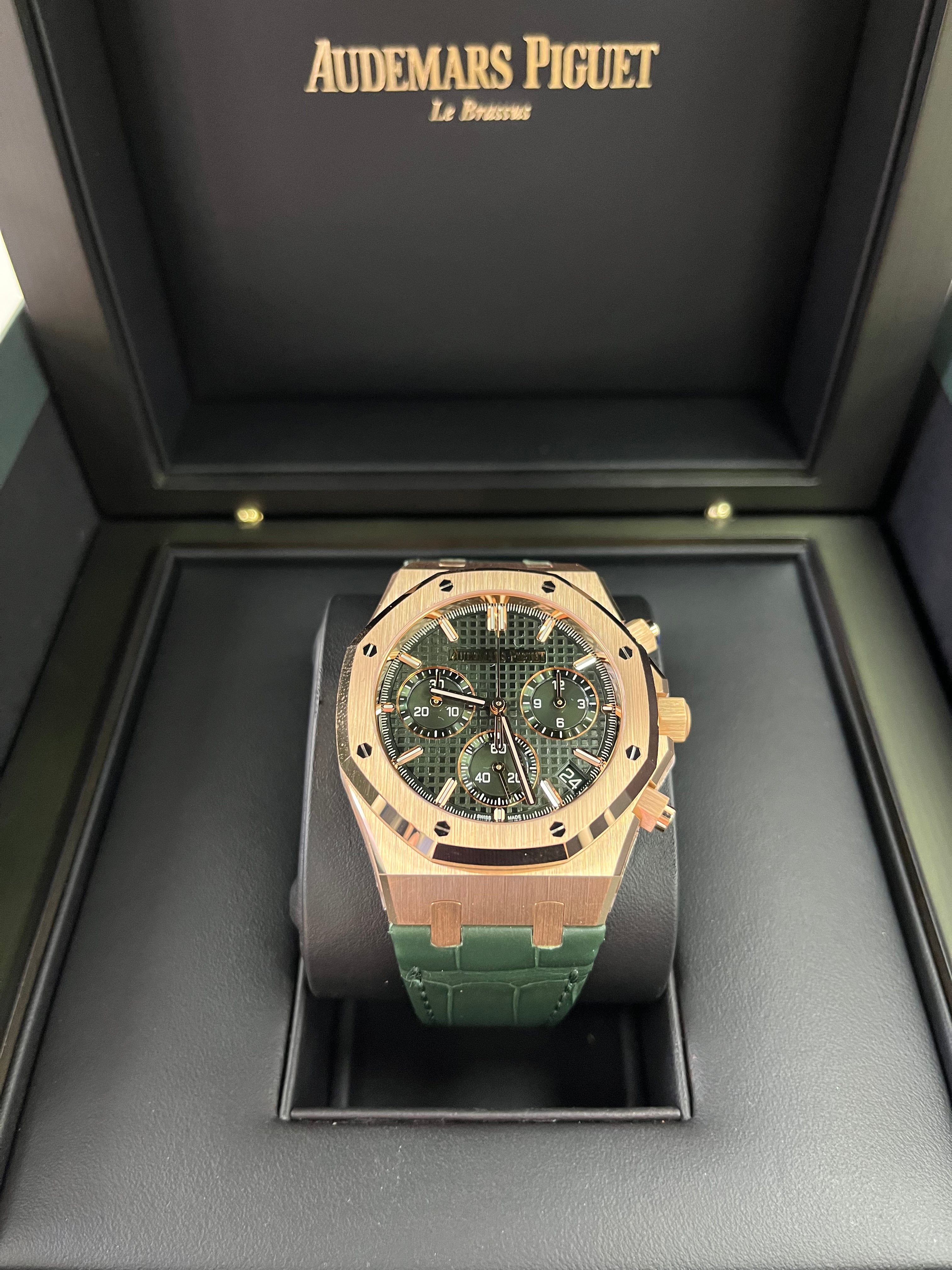 Audemars Piguet Royal Oak Selfwinding Chronograph 50th Anniversary Watch - Green Dial, Green Leather Strap (Ref #26240OR.OO.D404CR.01) | Luxury Swiss Timepiece for Men, Perfect for Special Occasions & Collectors