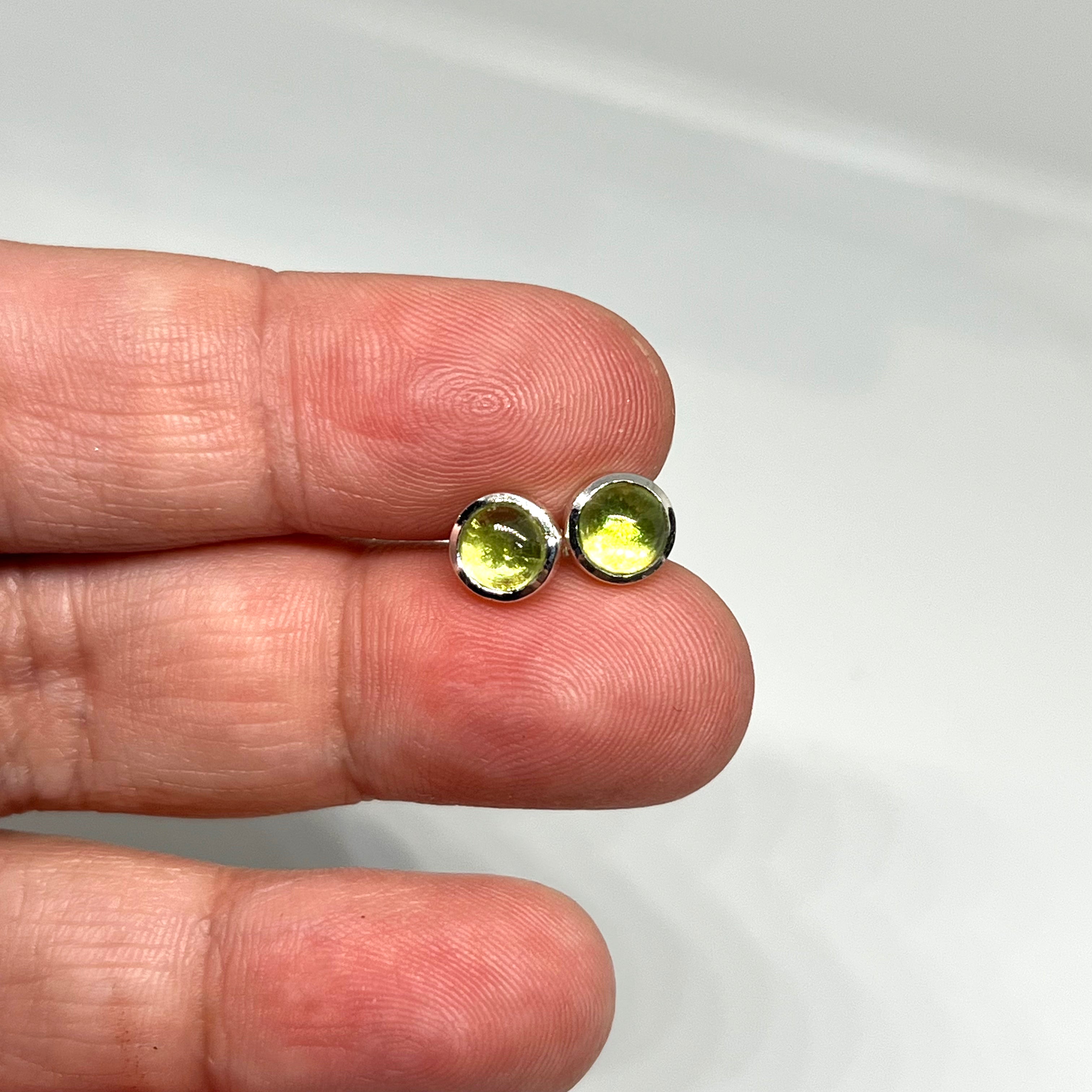 5.5mm Round Cabochon Bezel Set Stud Earrings - PSE017 - Perfect for Everyday Wear, Gift Giving & Special Occasions