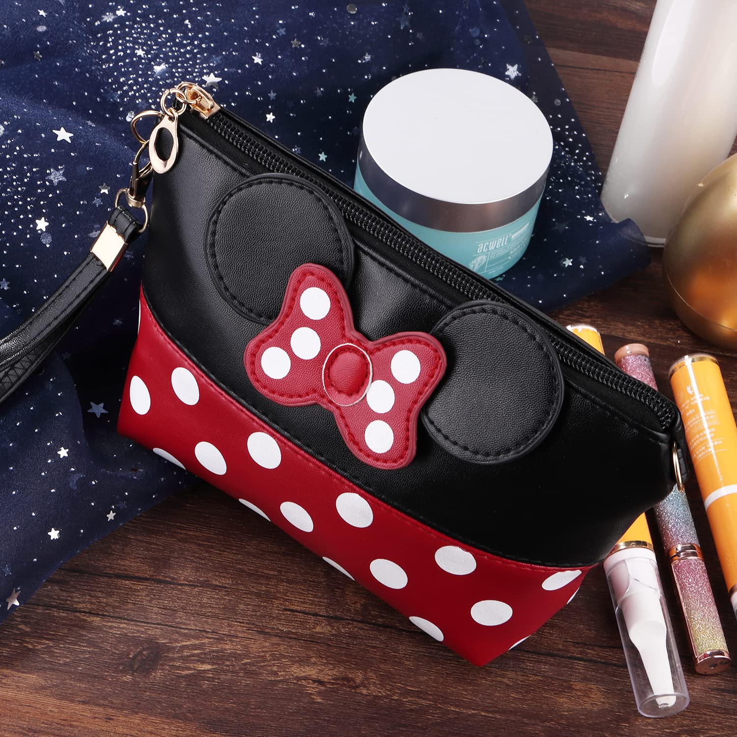 Cute Cartoon Leather Travel Makeup Bag for Women & Girls - Portable Cosmetic Organizer & Toiletry Pouch - Perfect for Vacation, Gym, School & Daily Use (Black)