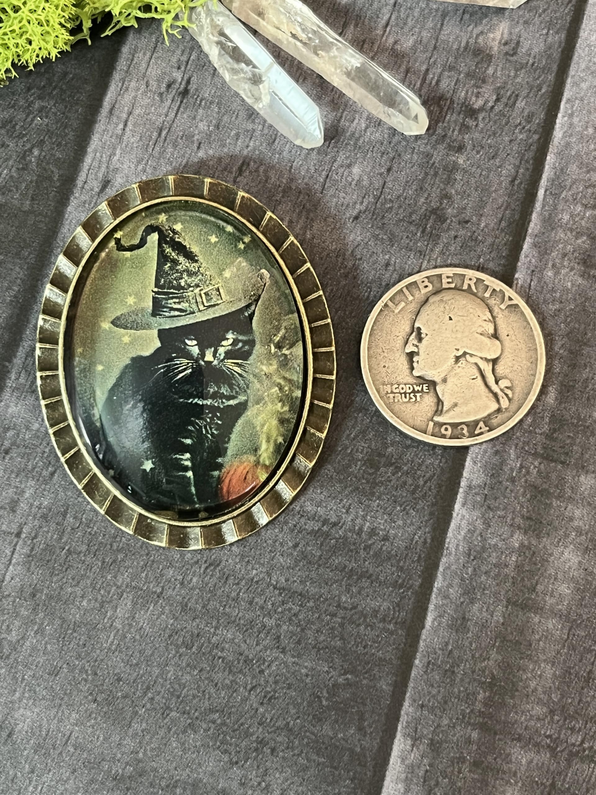 Black Cat Brooch Pin - Witch Hat Halloween Jewelry for Women | Cute Gothic Cat Accessories for Costume, Jacket, Scarf & Bag Decoration