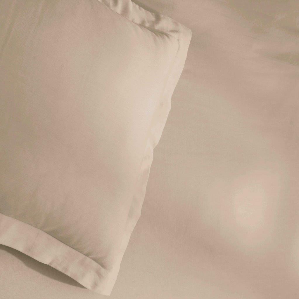 Premium 100% Egyptian Cotton Duvet Cover Set - 300 Thread Count, Breathable & Soft Bedding for All Seasons - Perfect for Master Bedroom, Guest Room & Luxury Hotels