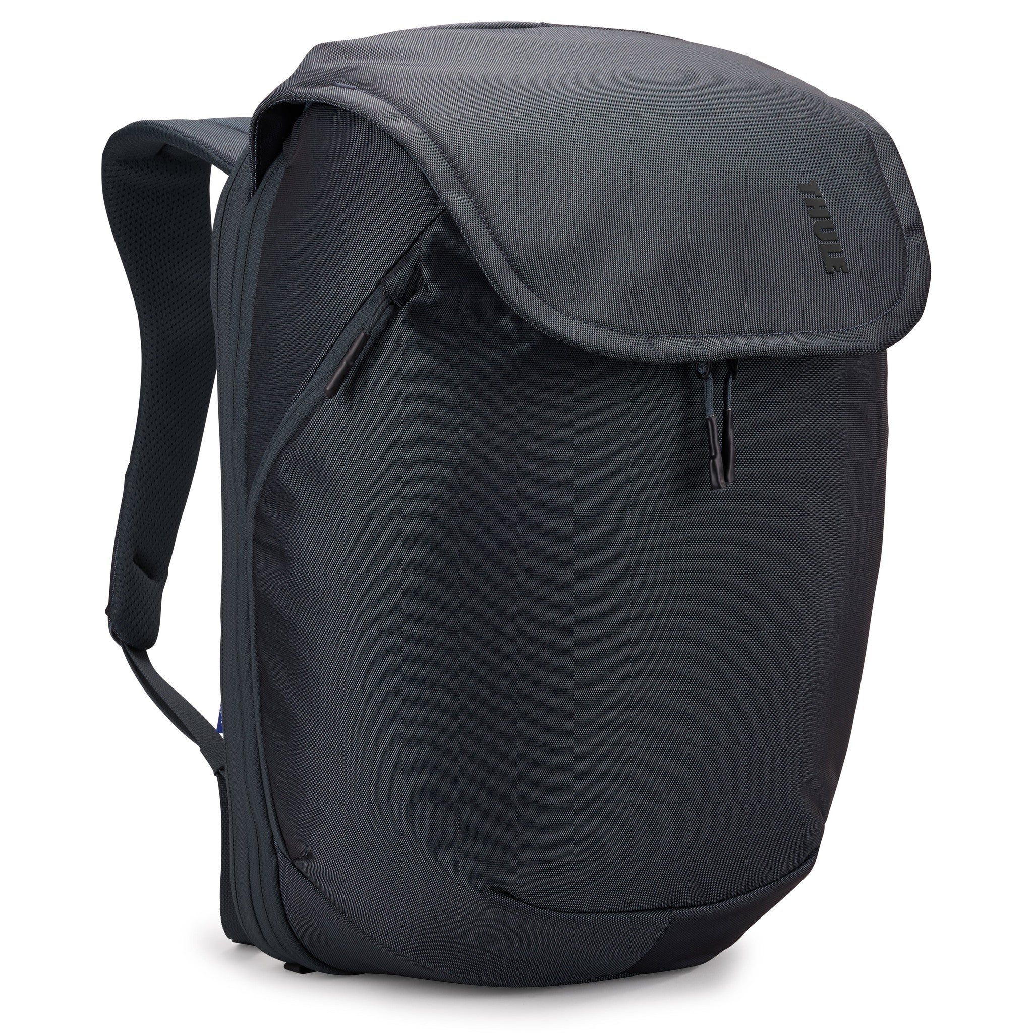Thule Subterra 2 26L Travel Backpack - Lightweight Carry-On Backpack for Business Travel & Weekend Getaways - Durable Water-Resistant Laptop Backpack with USB Charging Port