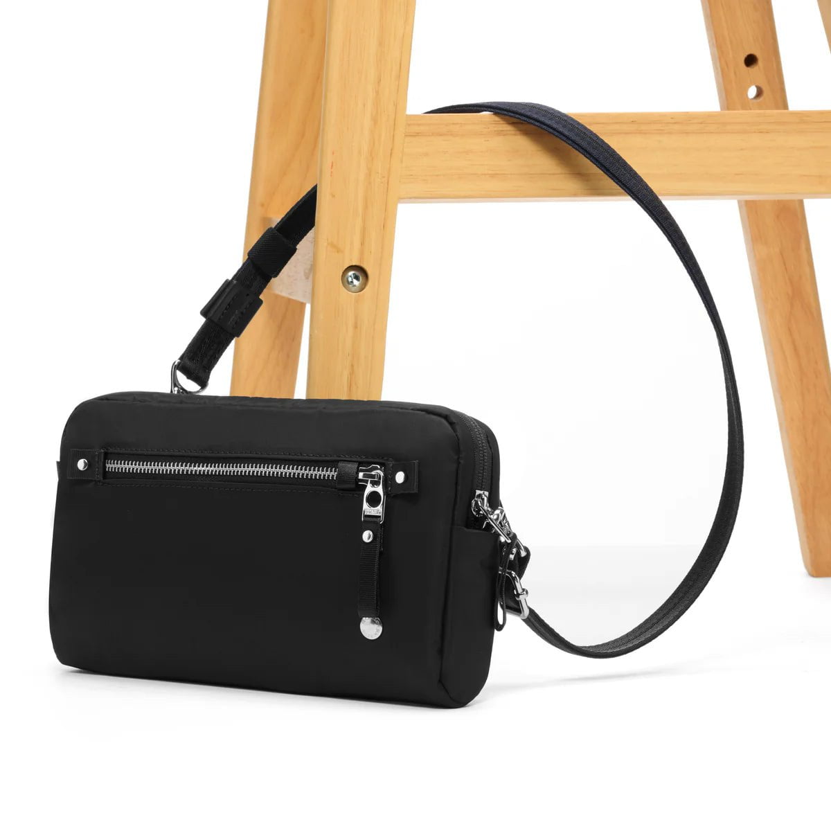 Pacsafe W Anti-Theft 3-in-1 Sling Bag for Travel, Hiking & Commuting - Secure Crossbody Bag with RFID Protection