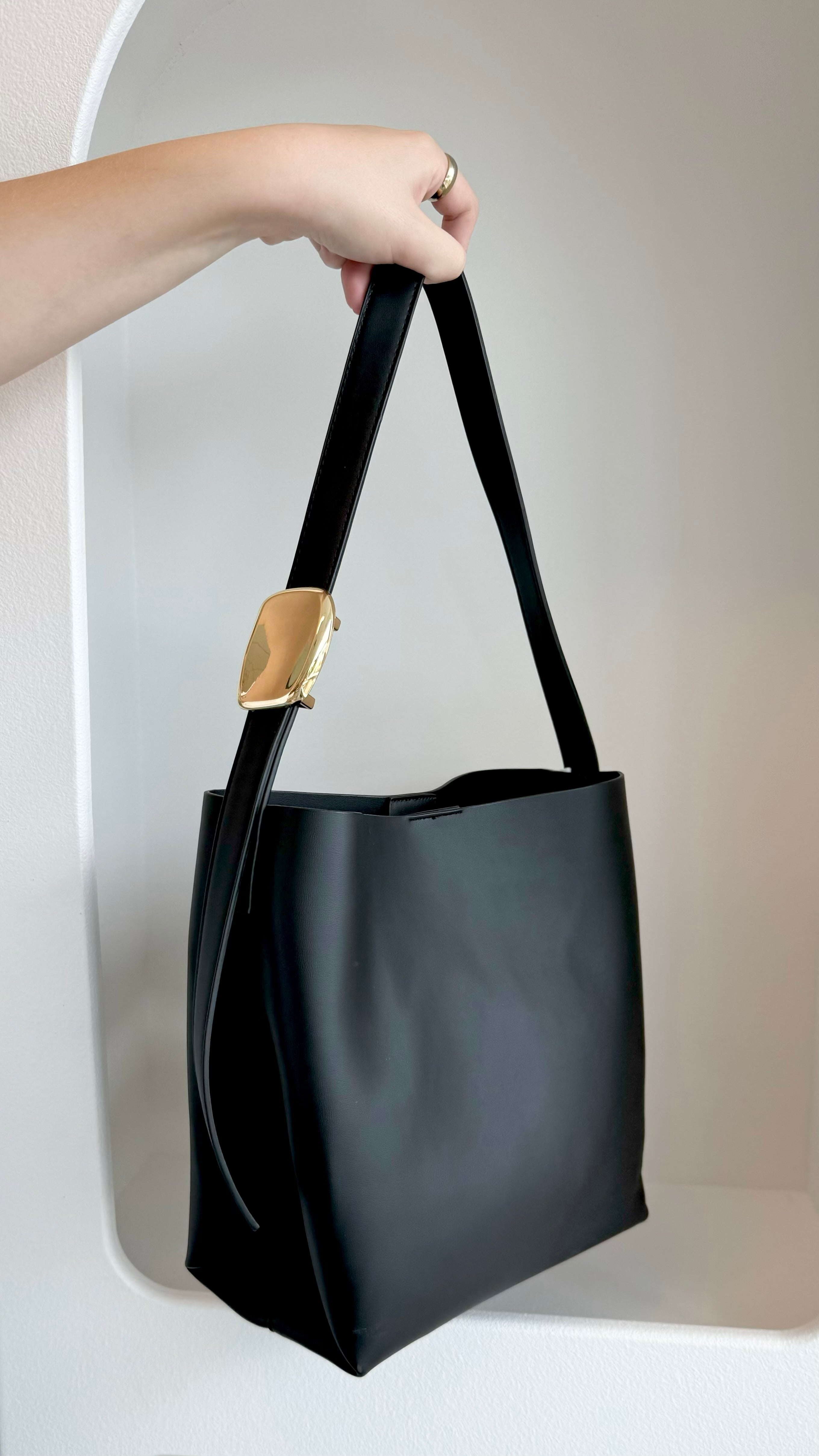 Francesca Black Shoulder Bag for Women - Stylish & Spacious Crossbody Purse for Work, Travel & Everyday Use