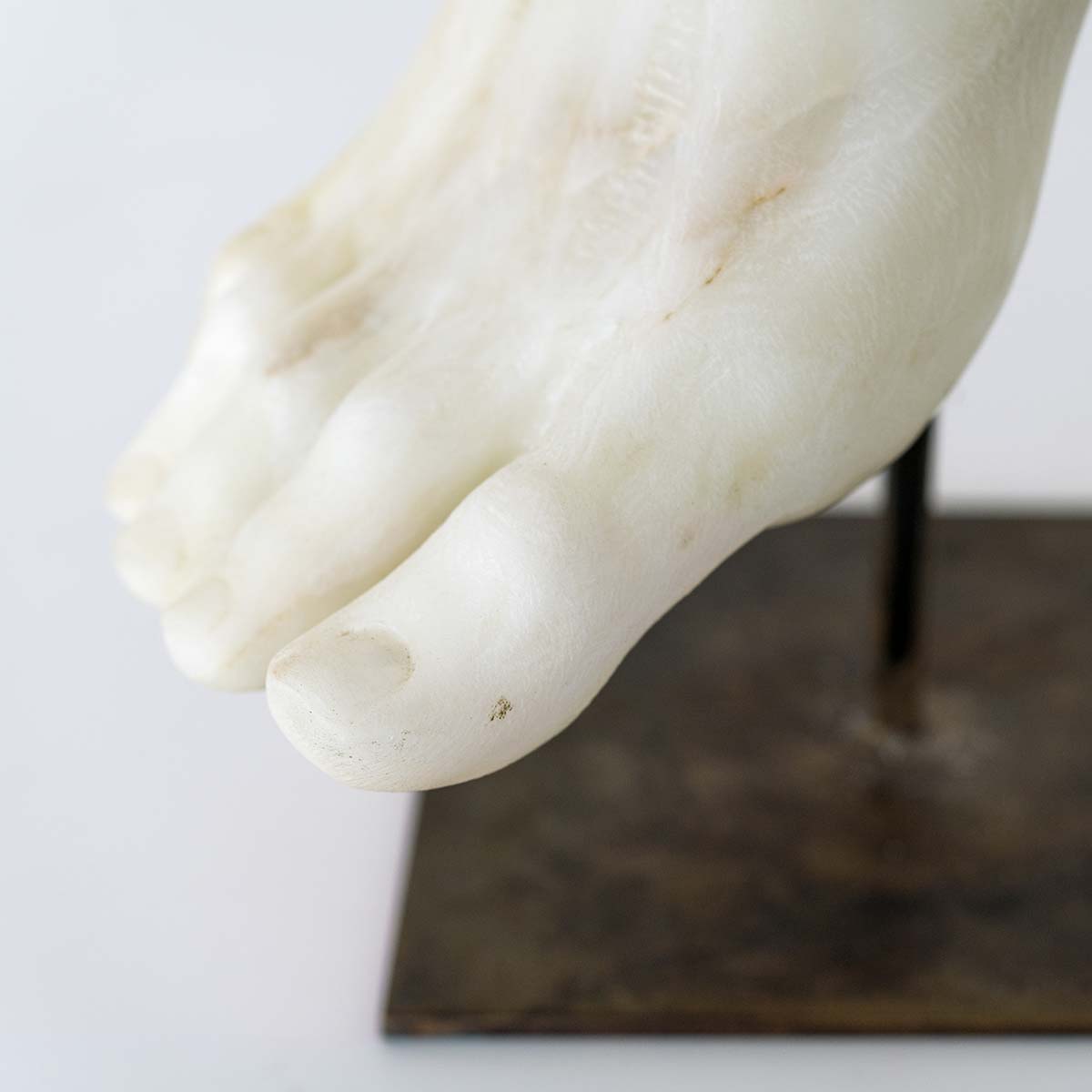 Anima Sacra Carrara Marble & Bronze Sculpture - Religious Art Decor for Home Altar, Church, or Meditation Space