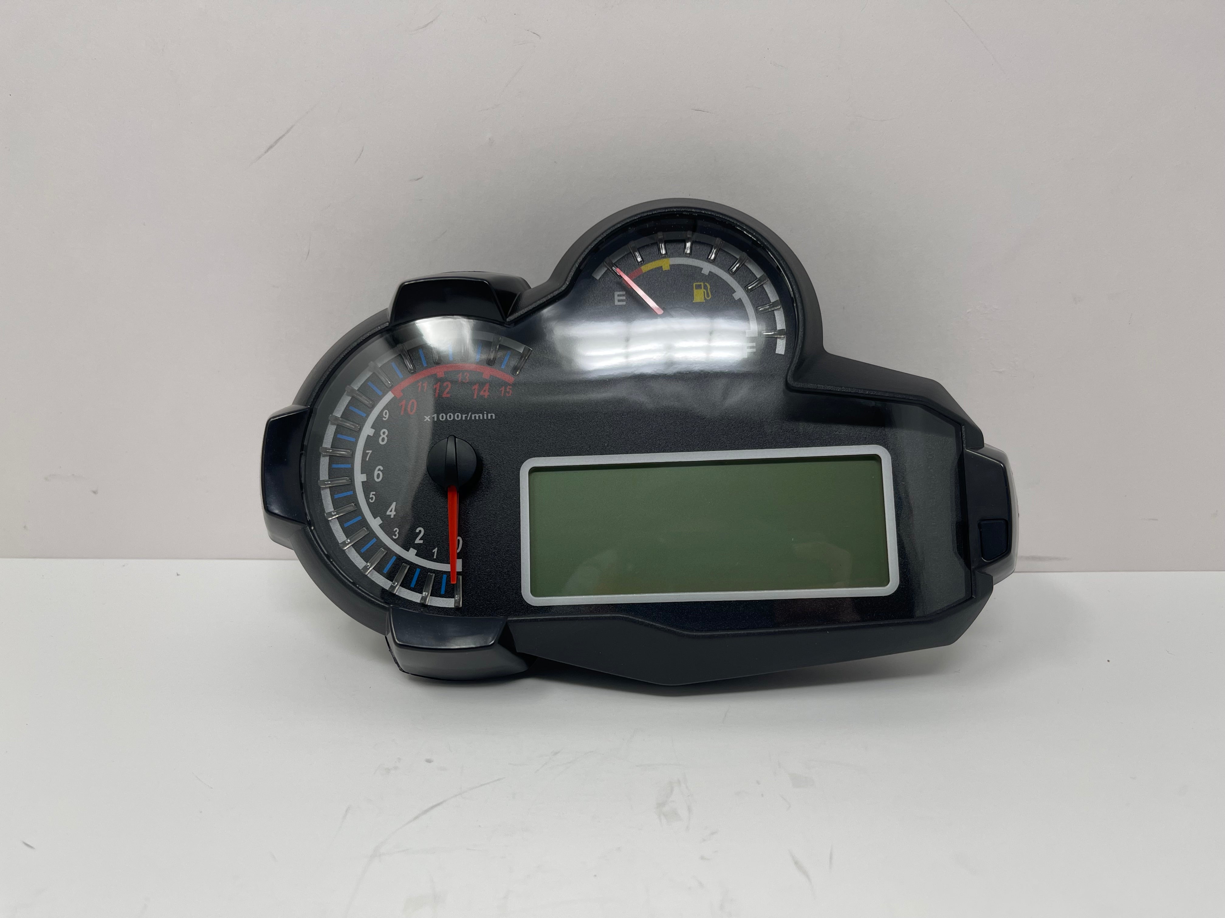 X22R MAX 250cc Dirt Bike Motorcycle with Digital Speedometer (H6 70125) - Perfect for Off-Road Adventure & Trail Riding