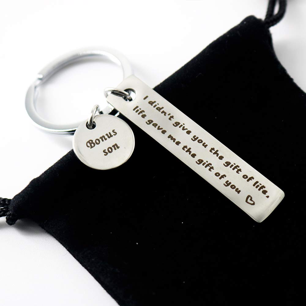 Unique Stepdaughter & Stepmother Gift Set - Heartfelt Bonus Daughter & Mom Keychains for Special Occasions | Perfect for Birthdays, Mother's Day & Family Celebrations