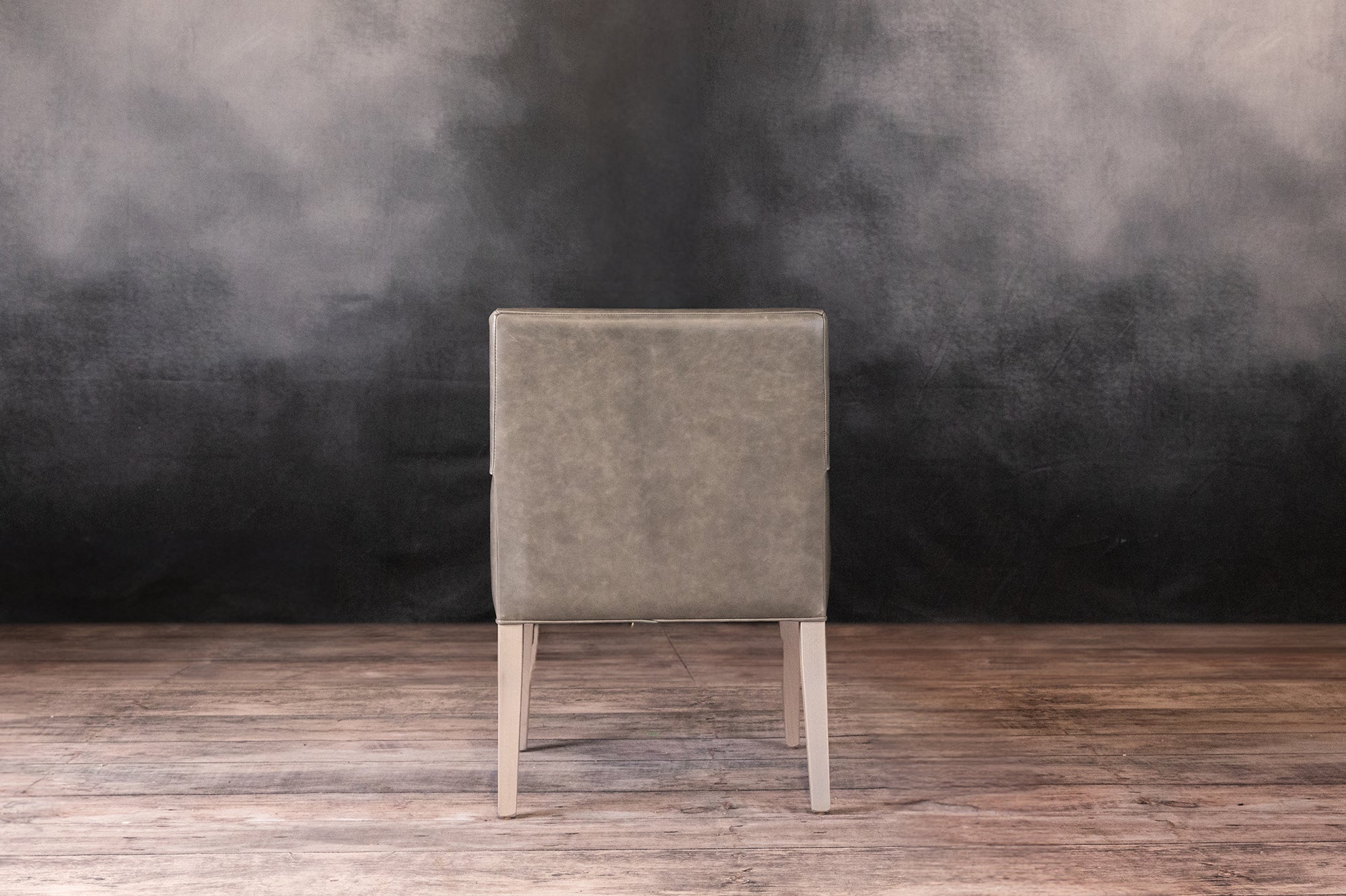 Costello Arm Chair - Modern Comfortable Lounge Chair for Living Room, Office & Reading - Perfect for Relaxing & Decorating Your Home
