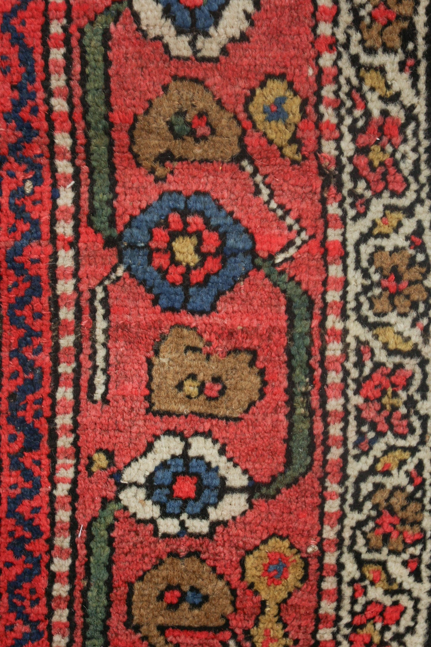 Authentic Antique Kurd Handwoven Tribal Rug - J70660 - Perfect for Bohemian Home Decor, Living Room, Bedroom & Office