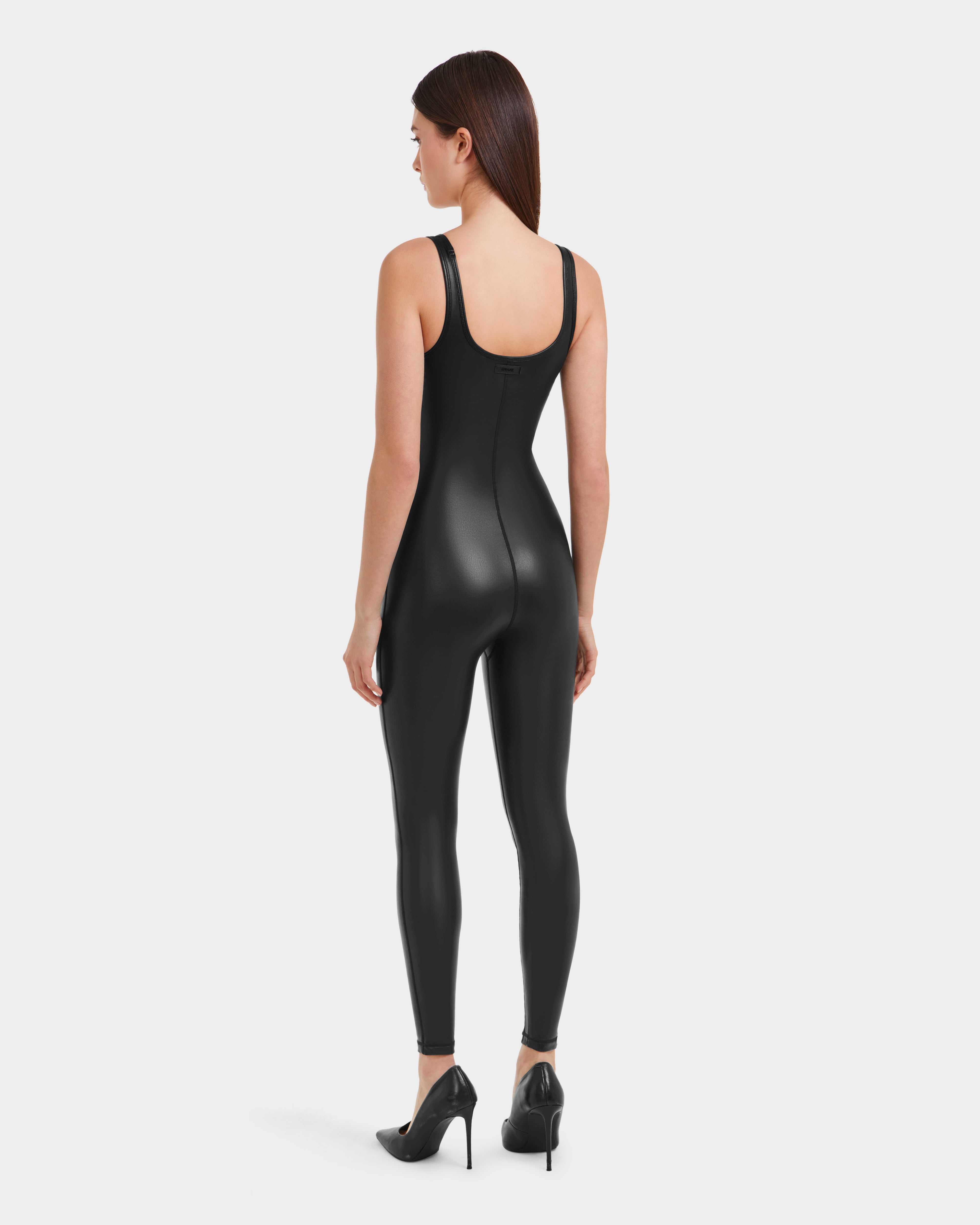 LAWREN 8523047 Black - Stylish and Durable for Everyday Use | Perfect for Home, Office, and Travel