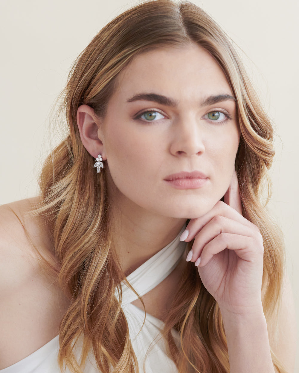 Vida CZ Stud Earrings for Women - Sparkling Cubic Zirconia Earrings, Hypoallergenic & Comfortable - Perfect for Everyday Wear, Parties & Gifts
