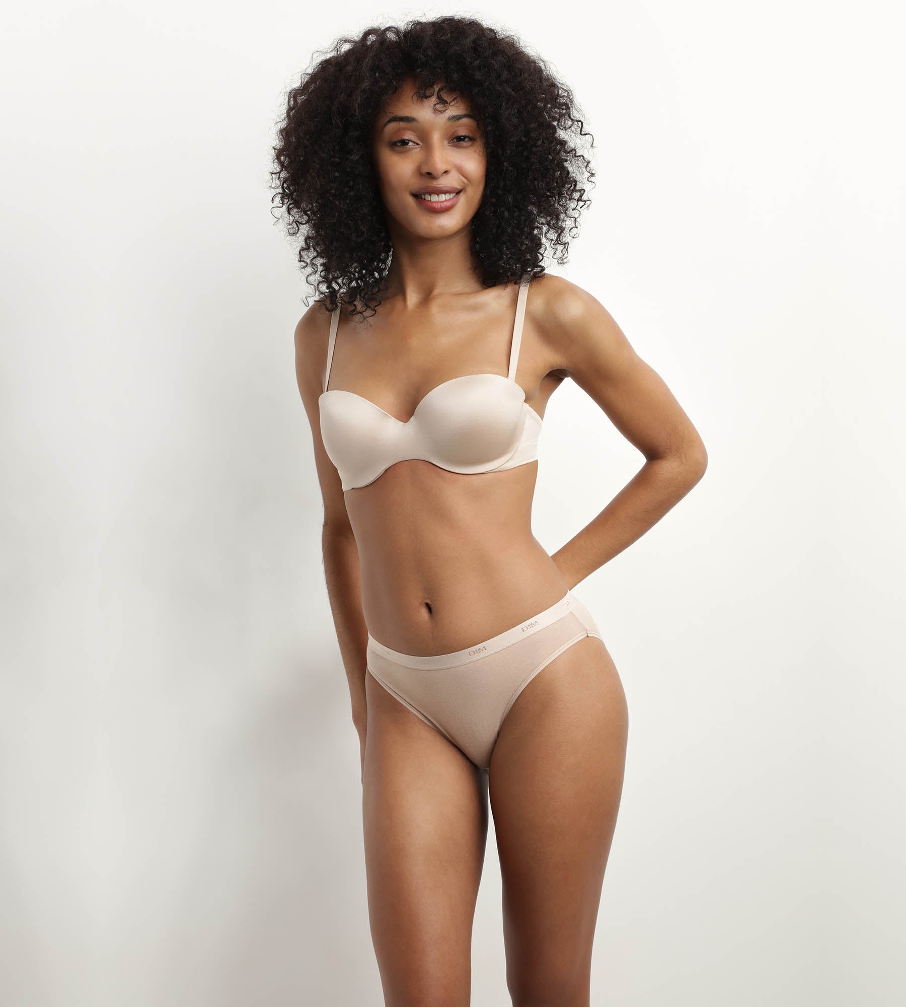 Wireless Strapless Bra with Removable Adjustable Straps - Seamless Microfiber Nude T-Shirt Bra for Women | Perfect for Everyday Wear, Workouts & Special Occasions
