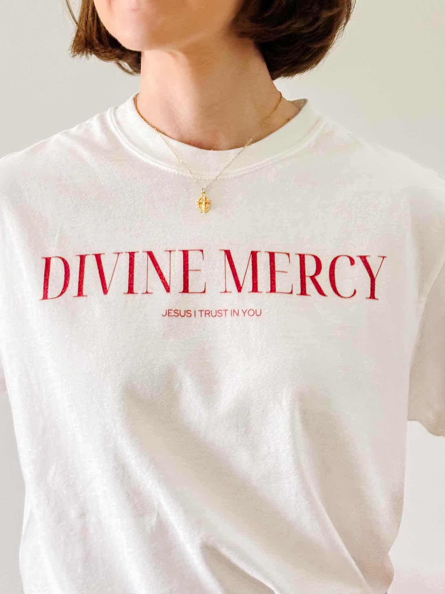 Divine Mercy T-Shirt for Men & Women - Religious Christian Apparel - Perfect for Church, Prayer & Daily Wear