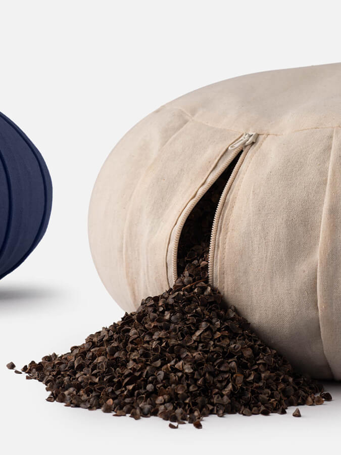 Basaho Classic Zafu Meditation Cushion - Round Buckwheat Filled Yoga Pillow for Zen Sitting, Meditation & Floor Seating - Perfect for Home, Studio & Mindfulness Practice
