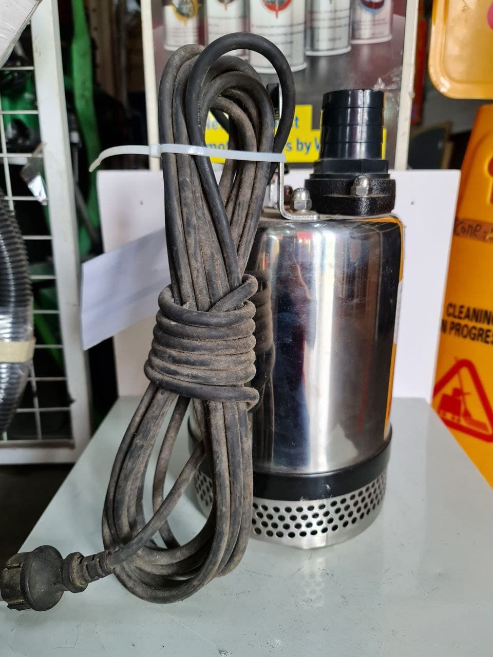 Aiko 2.5HP 0.4KW 230V Submersible Water Pump - WP KSM2.4 Model | Ideal for Deep Wells, Irrigation, and Drainage Systems