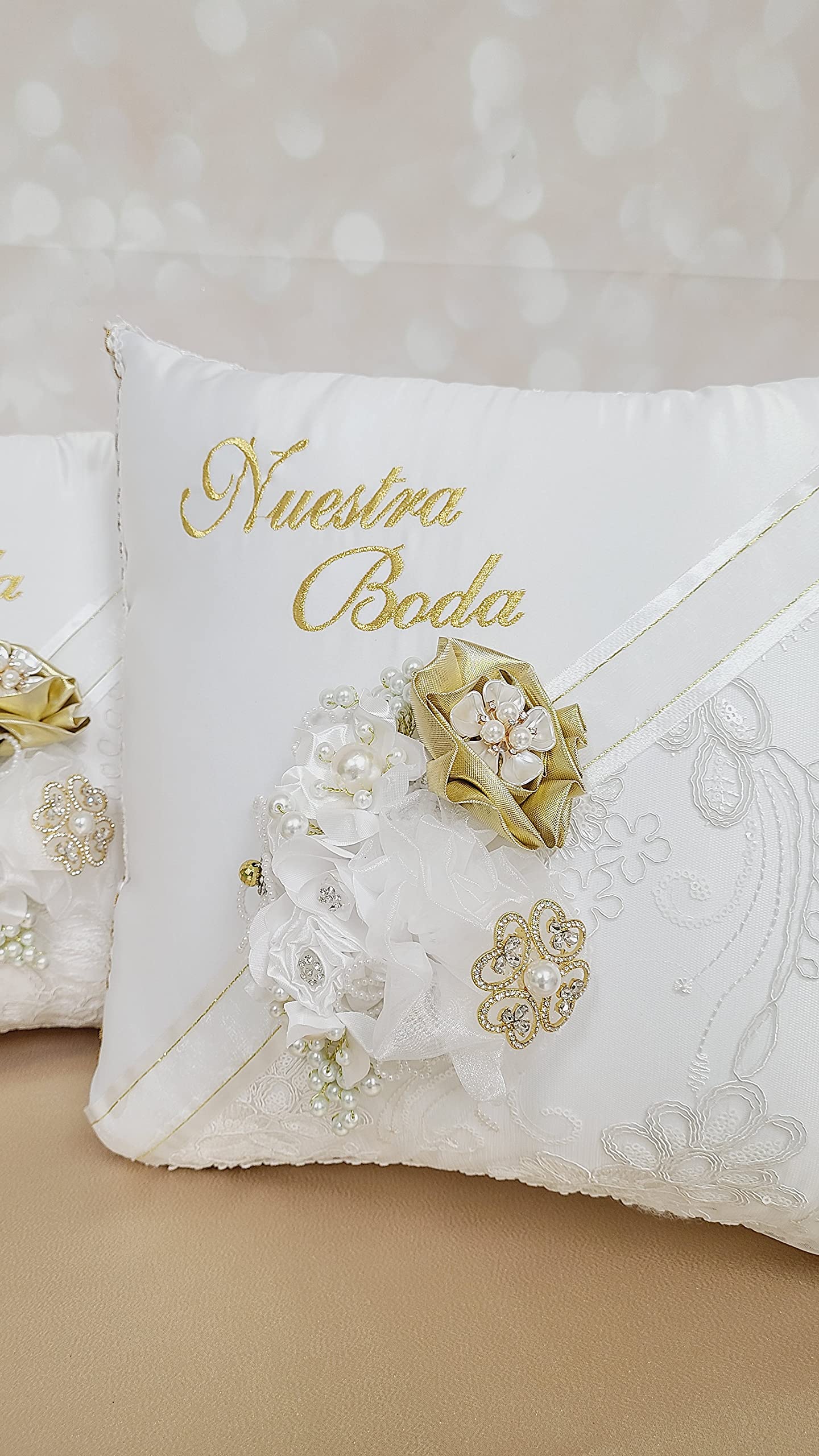 Personalized Wedding Pillow Set (2) - Quinceañera & Wedding Guest Book Pillows, Album Holder - Elegant Bridal Accessories for Weddings, Anniversaries & Special Events