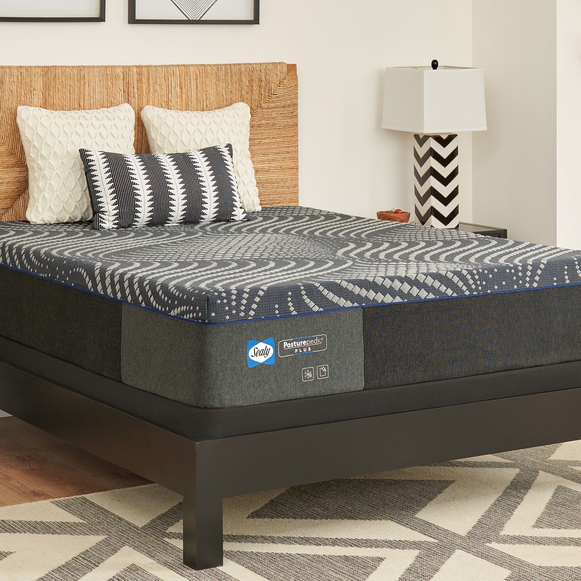 Sealy Posturepedic Plus Foam Albany Firm Mattress - Queen Size, Orthopedic Support for Back Pain Relief, Cool Sleep Technology - Perfect for Master Bedrooms & Guest Rooms