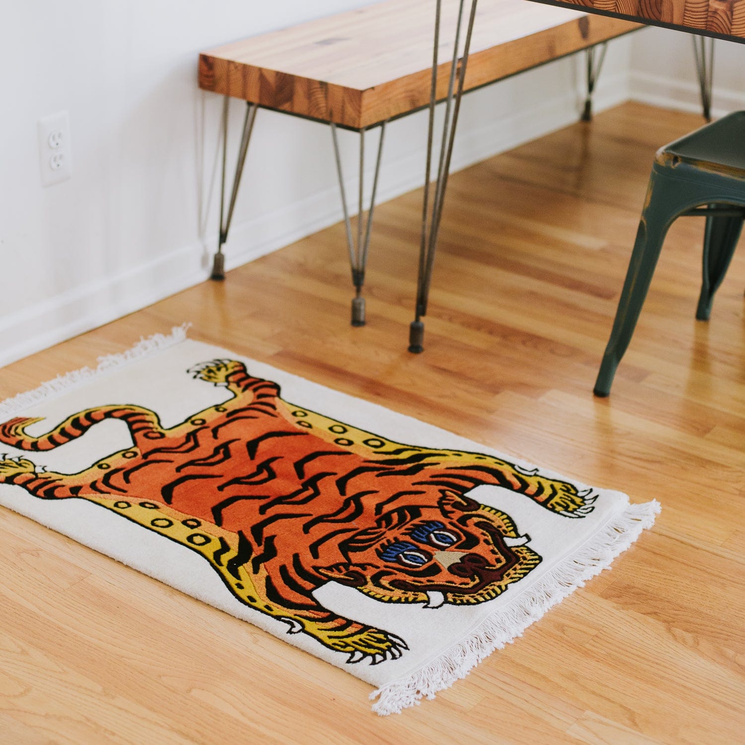 Hand Woven Tiger Pattern Area Rug - Soft and Durable Non-Slip Floor Mat for Living Room, Bedroom, Nursery Decor - Perfect for Home, Office, and Yoga Space