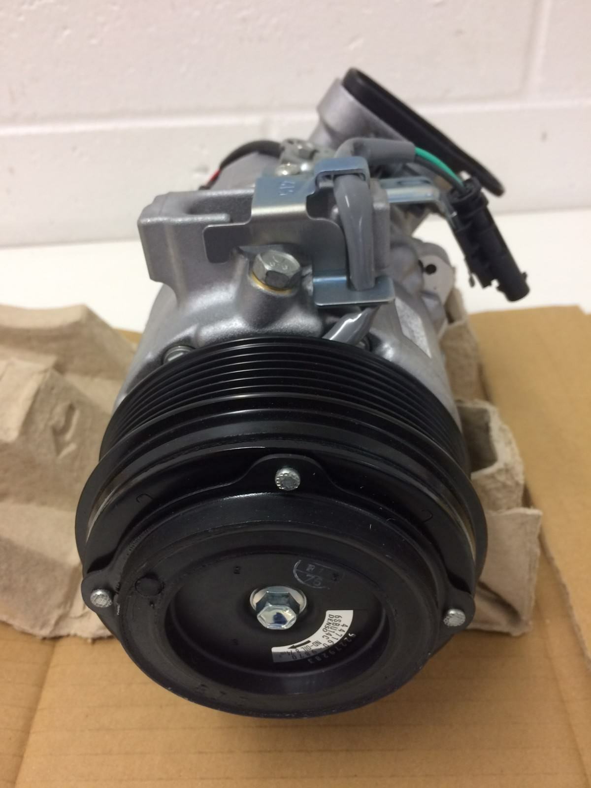 Genuine Holden Commodore VE V6 Air Conditioning Compressor Part #92279283 - Perfect for AC System Repair & Replacement