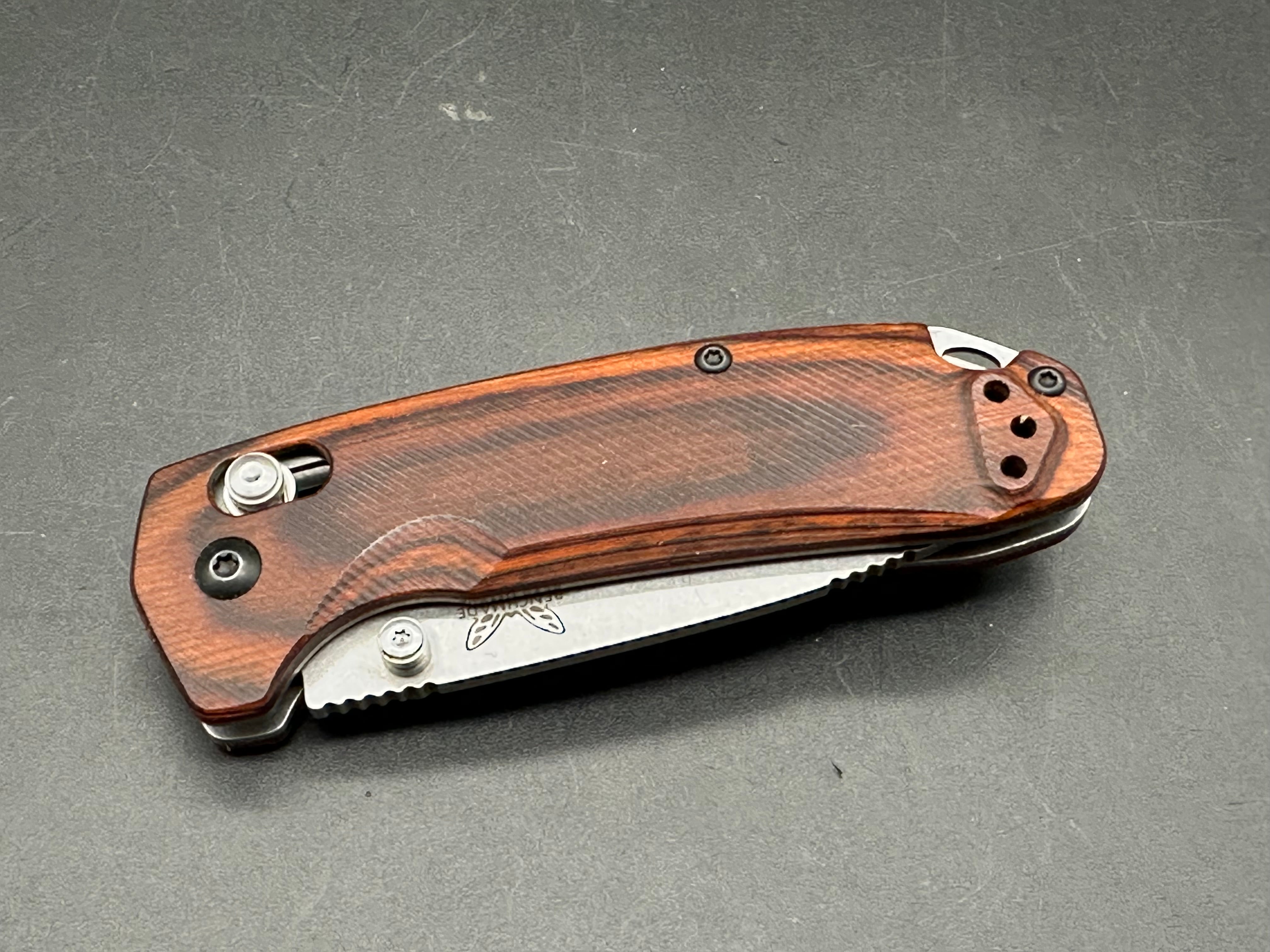 Benchmade North Fork AXIS Lock Folding Knife - D2 Steel Blade, Wood Handle - Perfect for Camping, Hunting & Outdoor Adventures