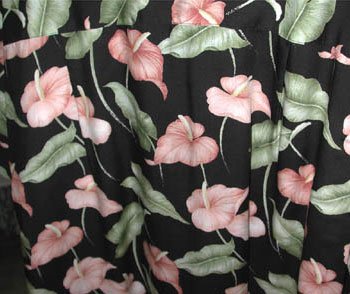 Anthurium Garden Women's Hawaiian Aloha Capri Pants - Tropical Floral Print Cropped Pants for Beach Vacation, Luau Party & Summer Casual Wear