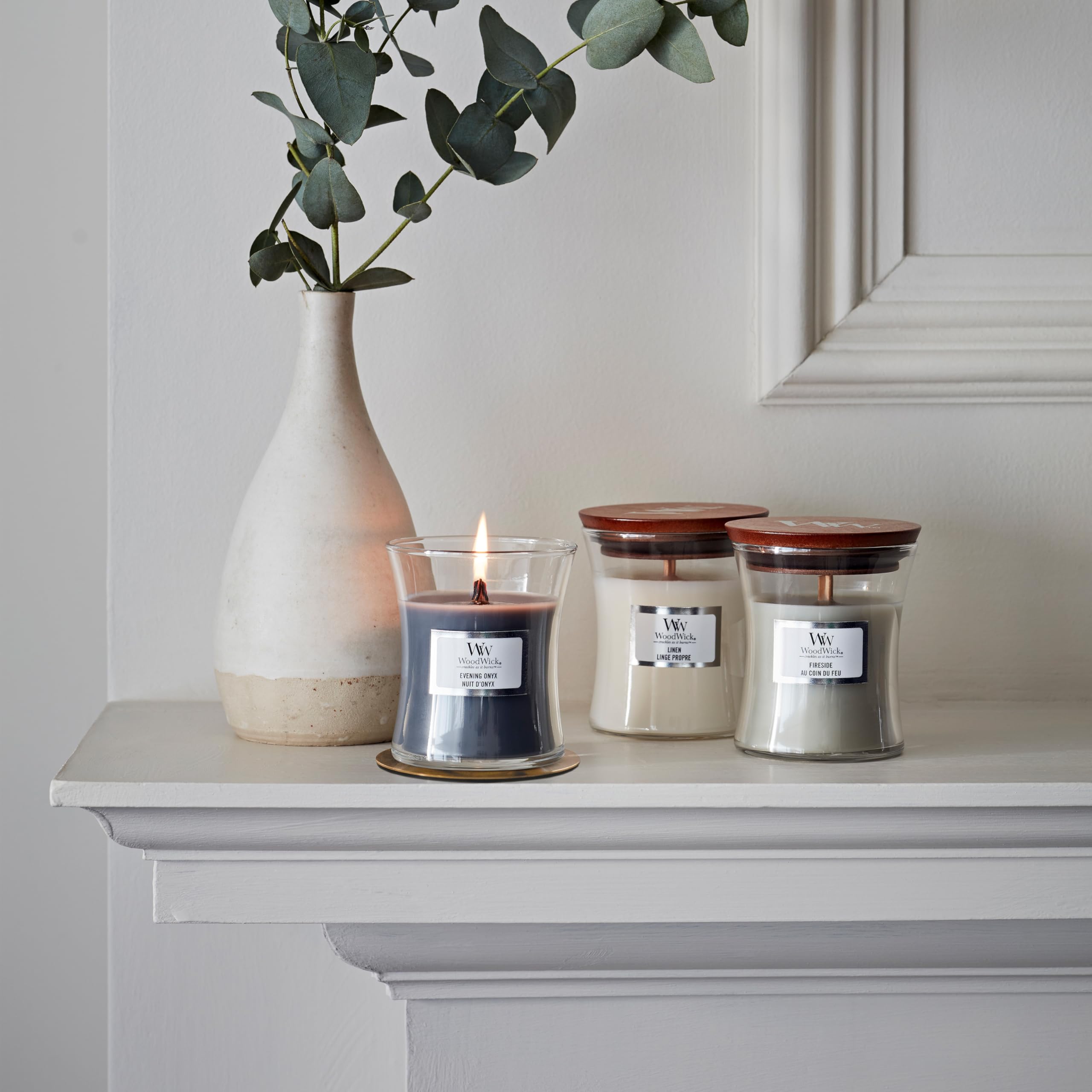 Woodwick Candle Small Linen Scented Soy Wax Candle - Long Lasting Aromatherapy for Home, Bedroom & Bathroom Relaxation