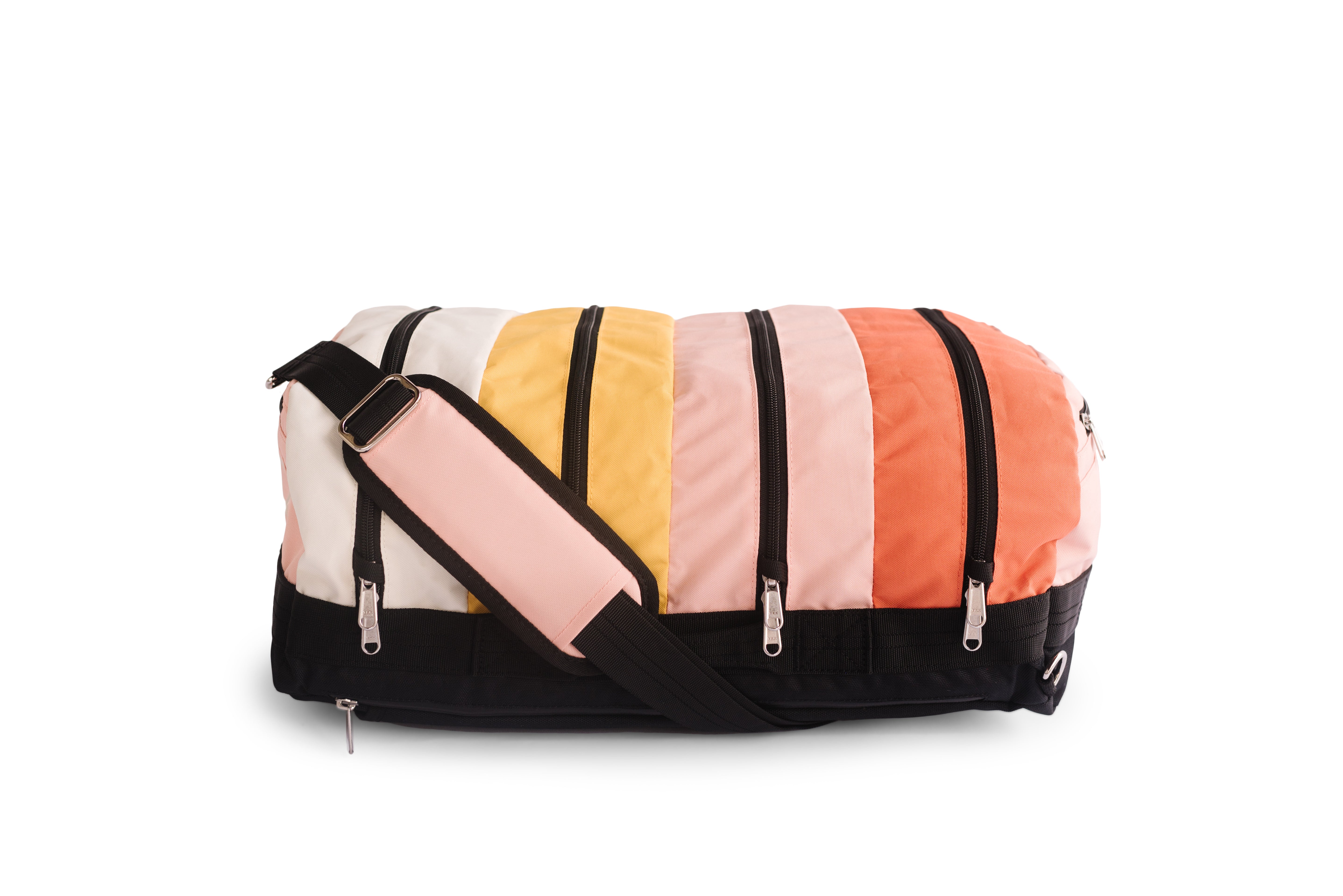 30L Tiny Washable Duffel Bag - Lightweight Travel Duffle for Gym, Sports, Weekend Trips & Outdoor Adventures | Water-Resistant & Machine Washable