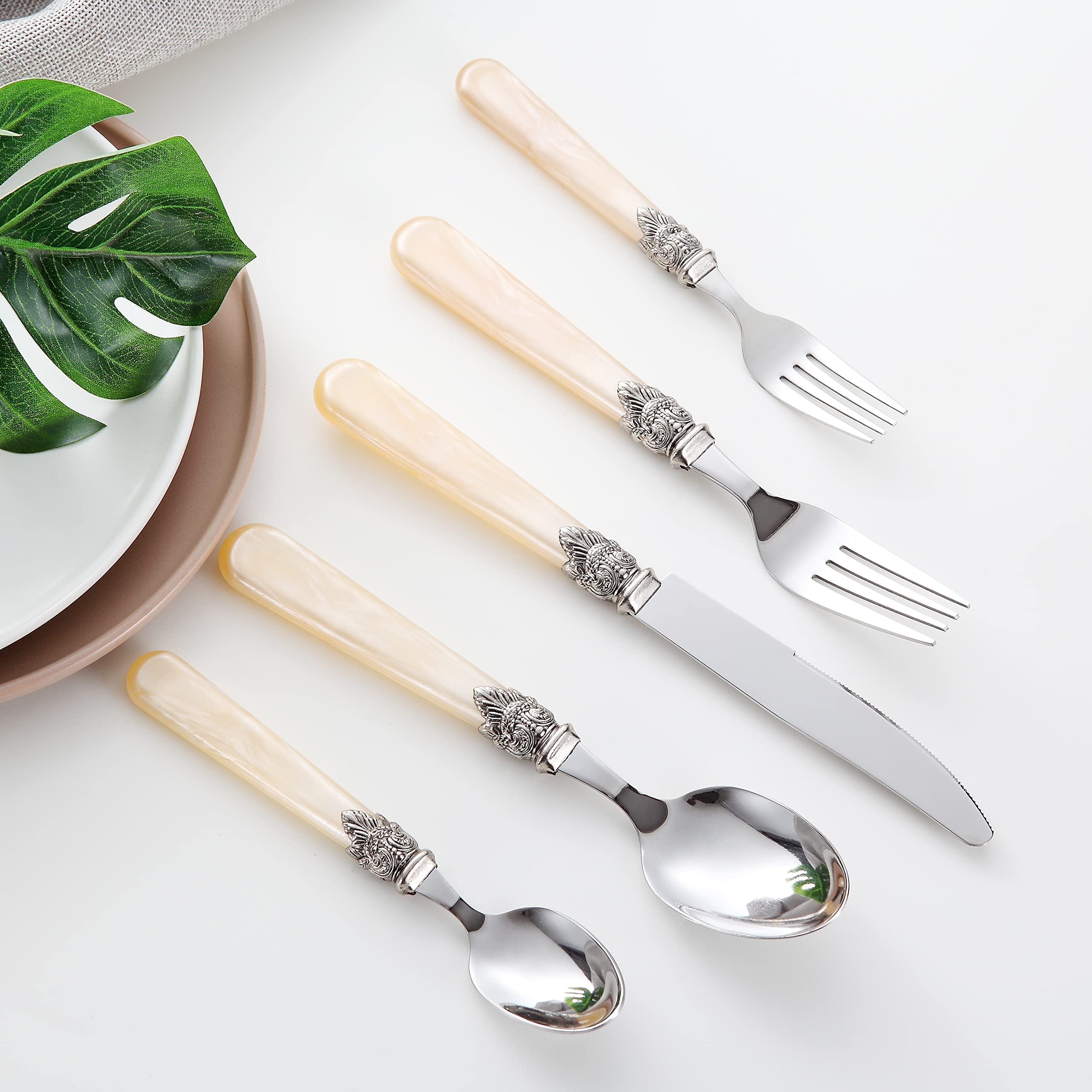 REVERIE 18/10 Stainless Steel Vintage Flatware Set - 30-Piece Silverware Set with Champagne Finish | Dishwasher Safe | Elegant Dining for Weddings, Parties & Formal Occasions