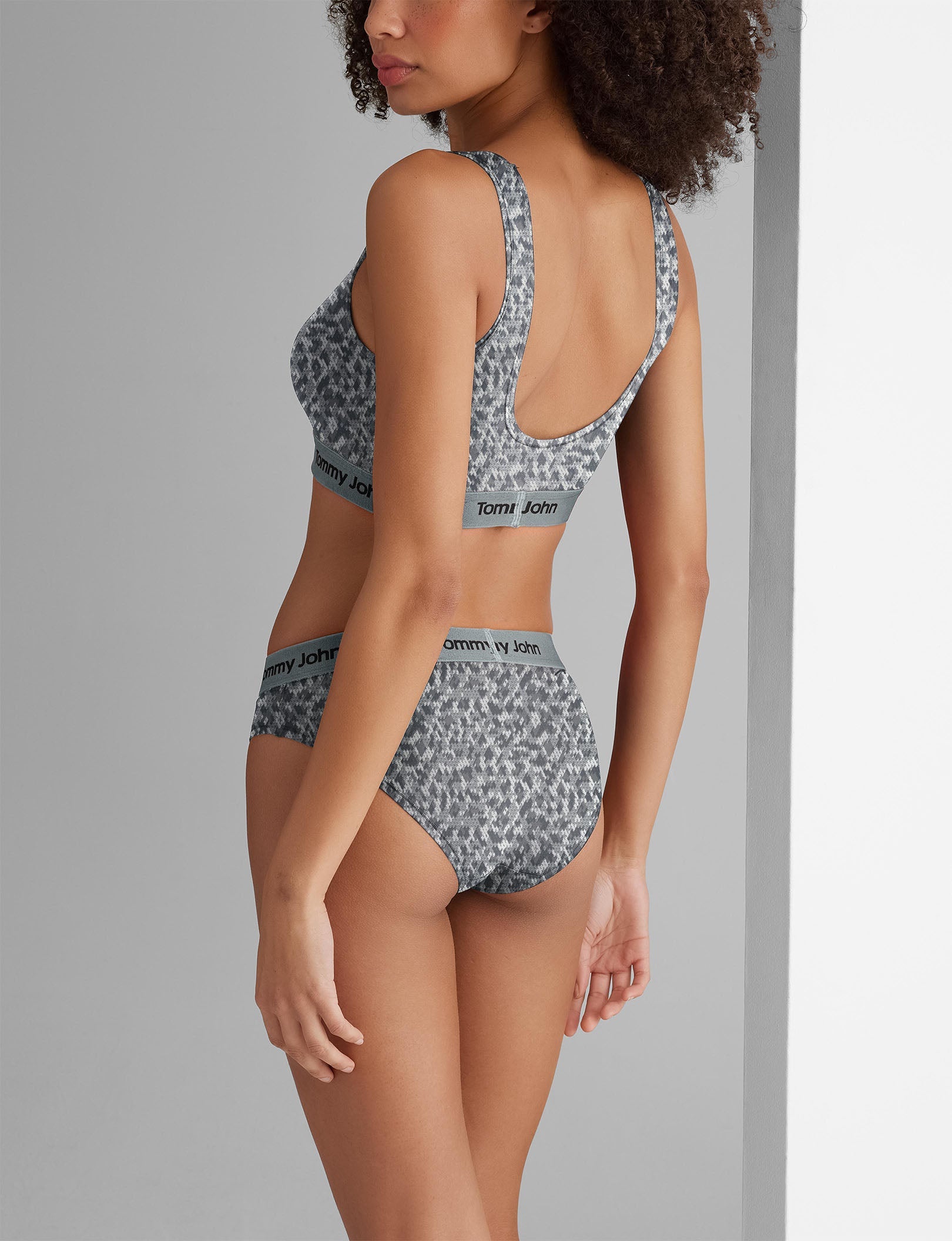 Second Skin Scoop Bralette - Seamless Comfort Bra for Women | Yoga, Lounge & Everyday Wear
