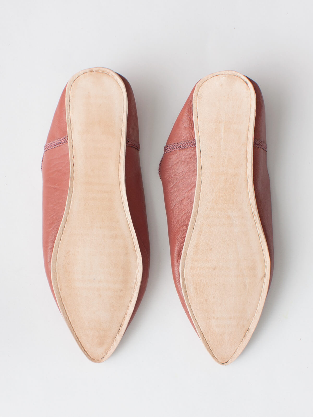 Authentic Moroccan Plain Pointed Babouche Slippers - Comfortable Terracotta Leather House Shoes for Men & Women | Perfect for Home, Lounge & Cultural Fashion