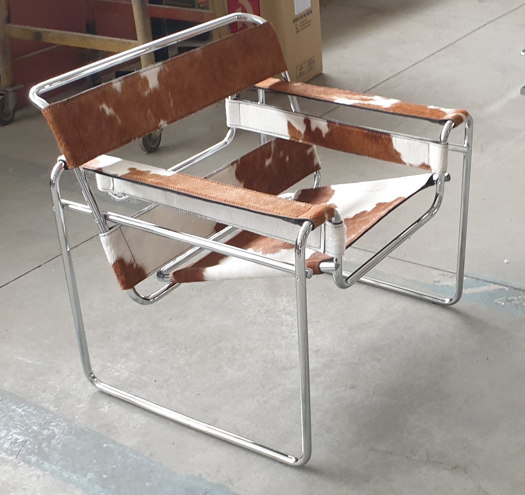 Marcel Breuer Wassily Chair - Black Leather Tubular Steel Frame Modernist Lounge Chair for Living Room, Office & Lounge Spaces