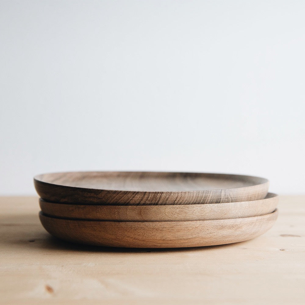 Premium Walnut Wood Serving Plate - Elegant Charcuterie Board for Cheese, Fruits & Snacks - Perfect for Entertaining, Weddings & Gifts