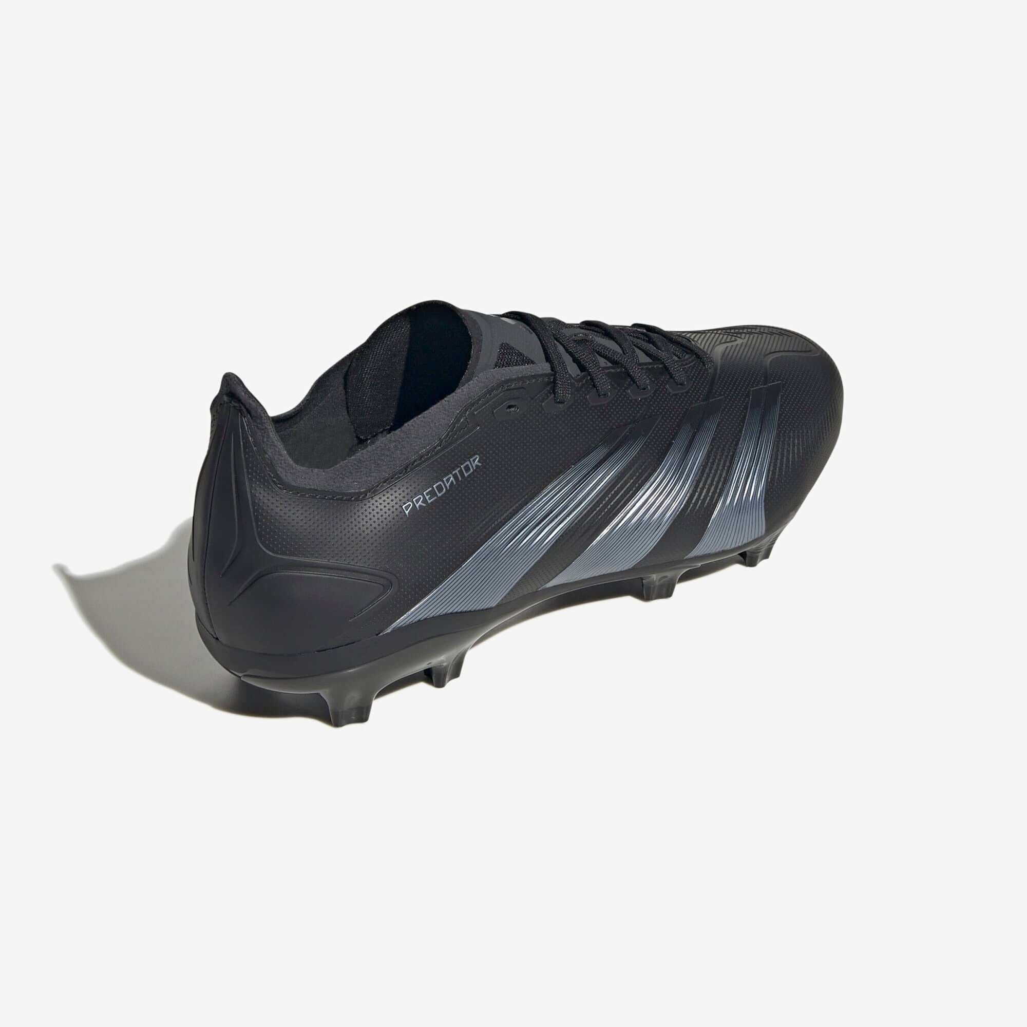 adidas Predator League Soccer Cleats - Lightweight Football Shoes for Men & Women - Perfect for Turf, Grass & Indoor Soccer Games
